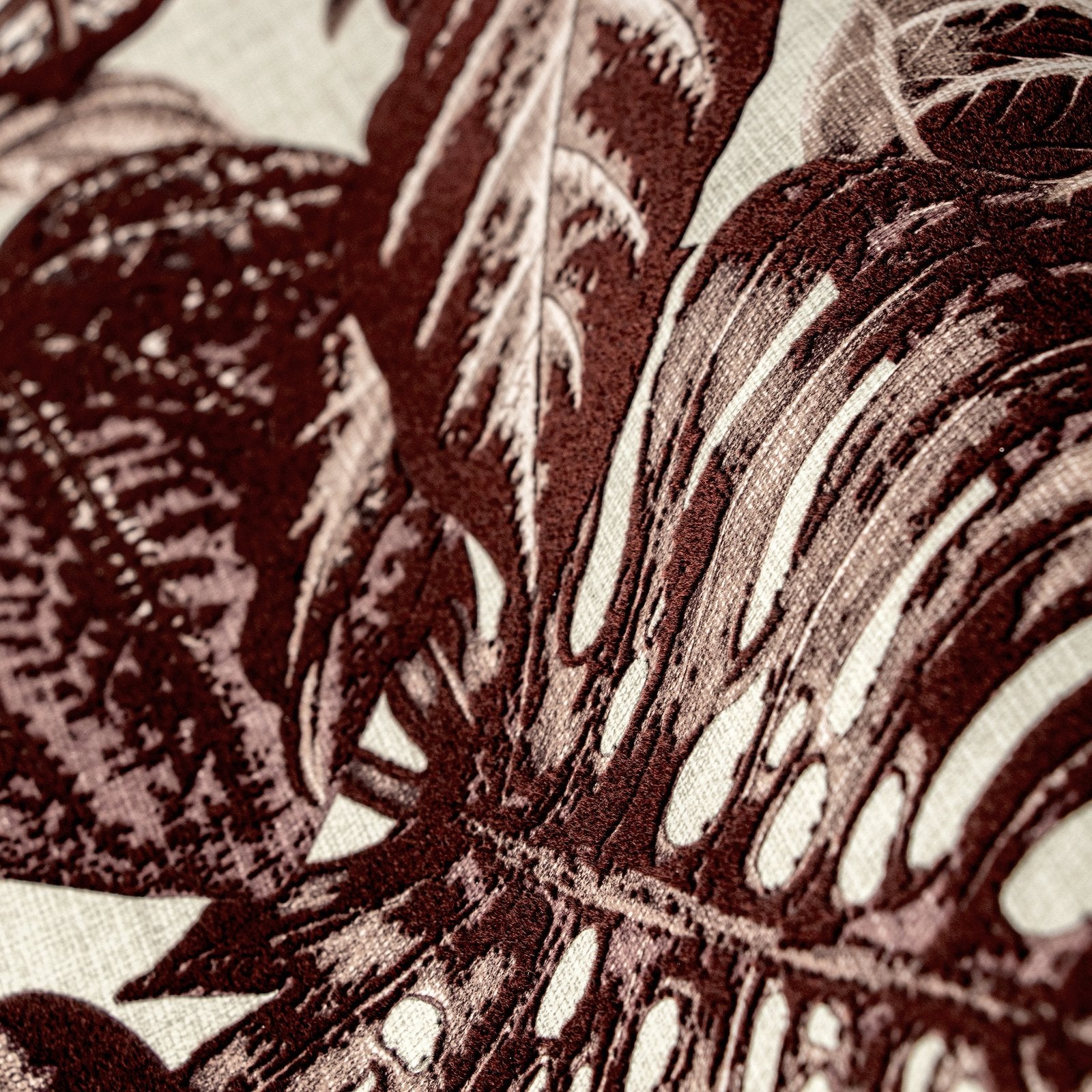 Elephant Leaf wallpaper in red color - pattern number GH81265-23 - by Galerie in the Feel collection