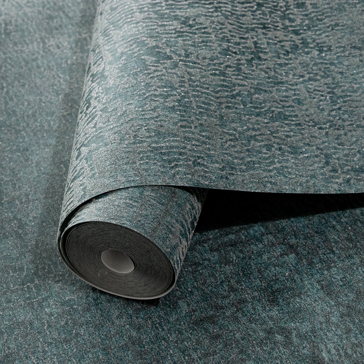 Alpine Reptile wallpaper in green color - pattern number GH81269-23 - by Galerie in the Feel collection