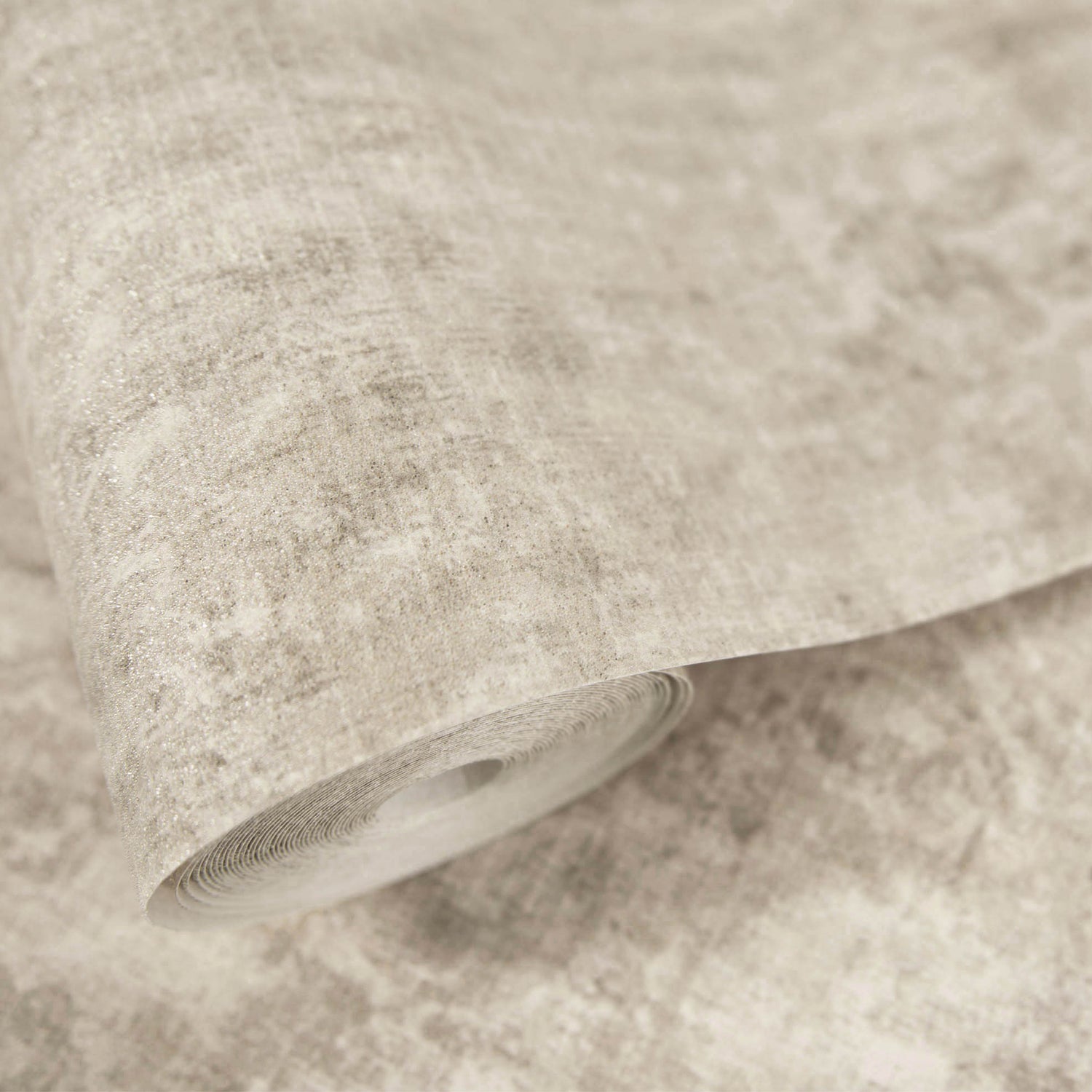 Damask Wallpaper in Beige color - pattern number 81427 - by Galerie in the Cerra collection