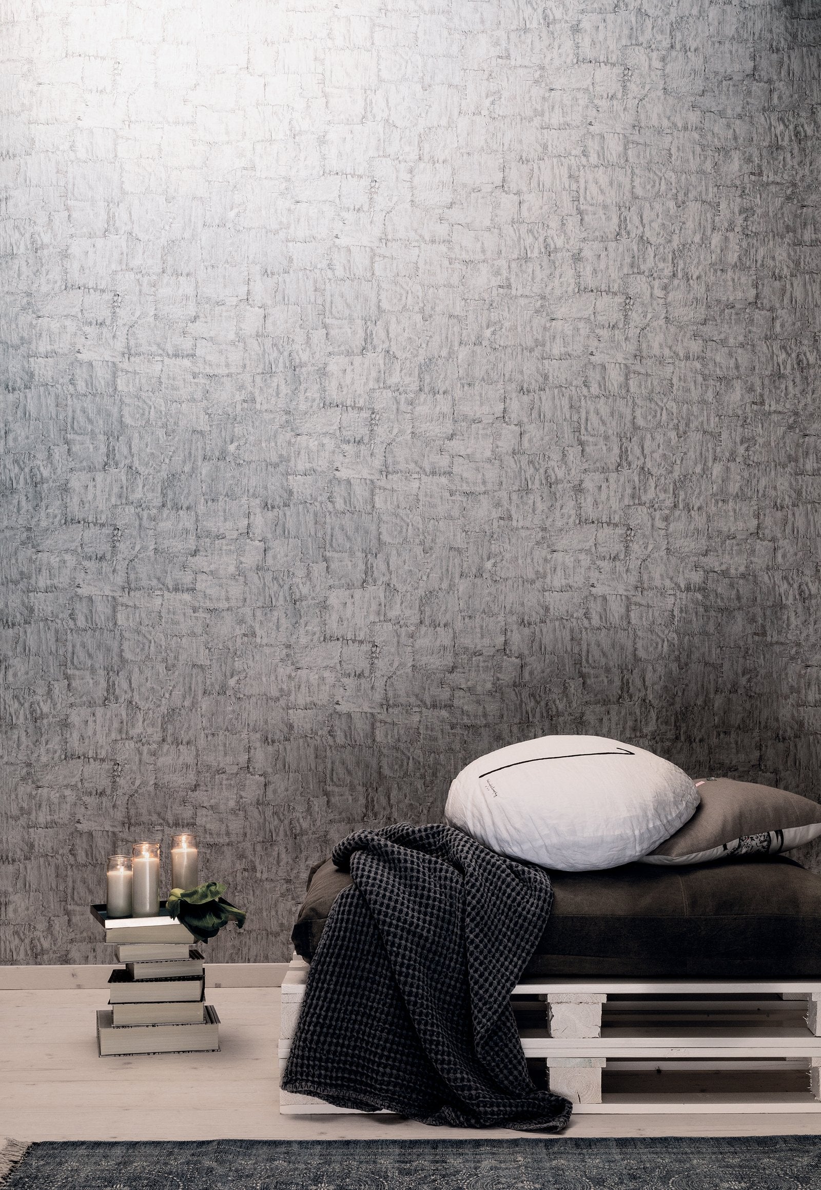 Wood wallpaper in silver grey color - pattern number AI95016 - by Galerie in the Air collection