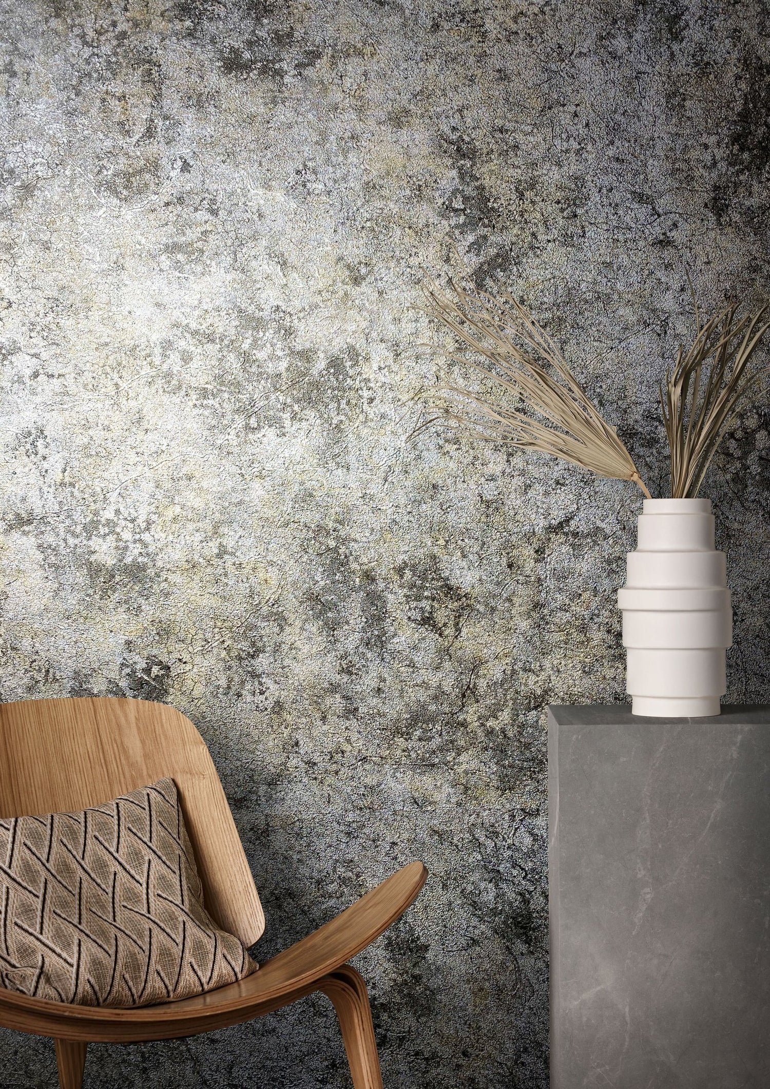 Industrial wallpaper in silver grey color - pattern number AI95019 - by Galerie in the Air collection