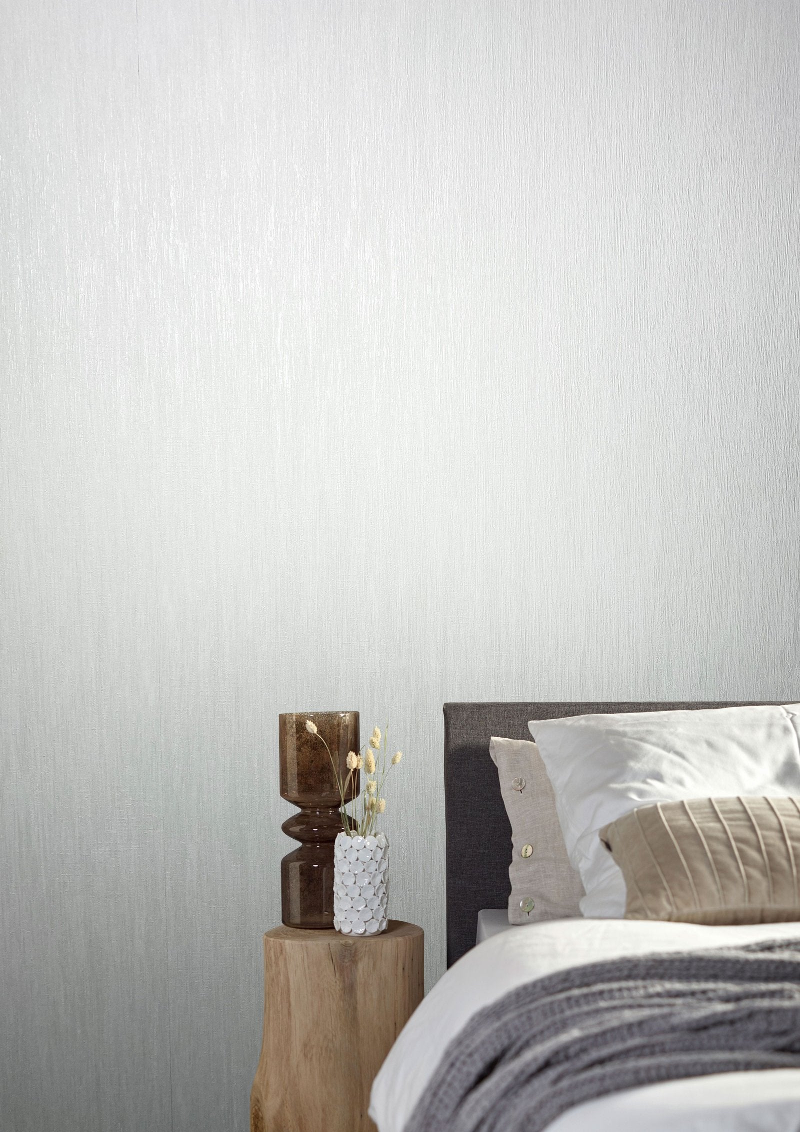 Plain Texture wallpaper in white color - pattern number AI95032 - by Galerie in the Air collection