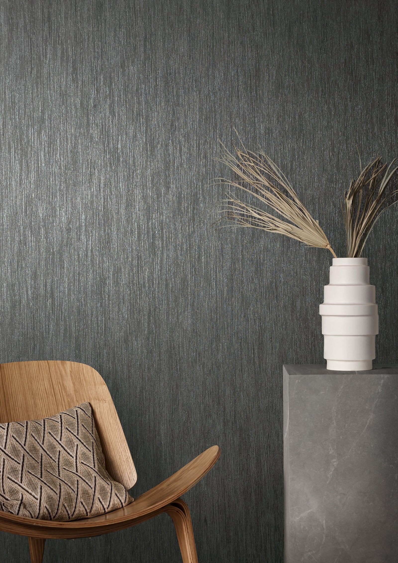 Plain Texture wallpaper in black color - pattern number AI95033 - by Galerie in the Air collection
