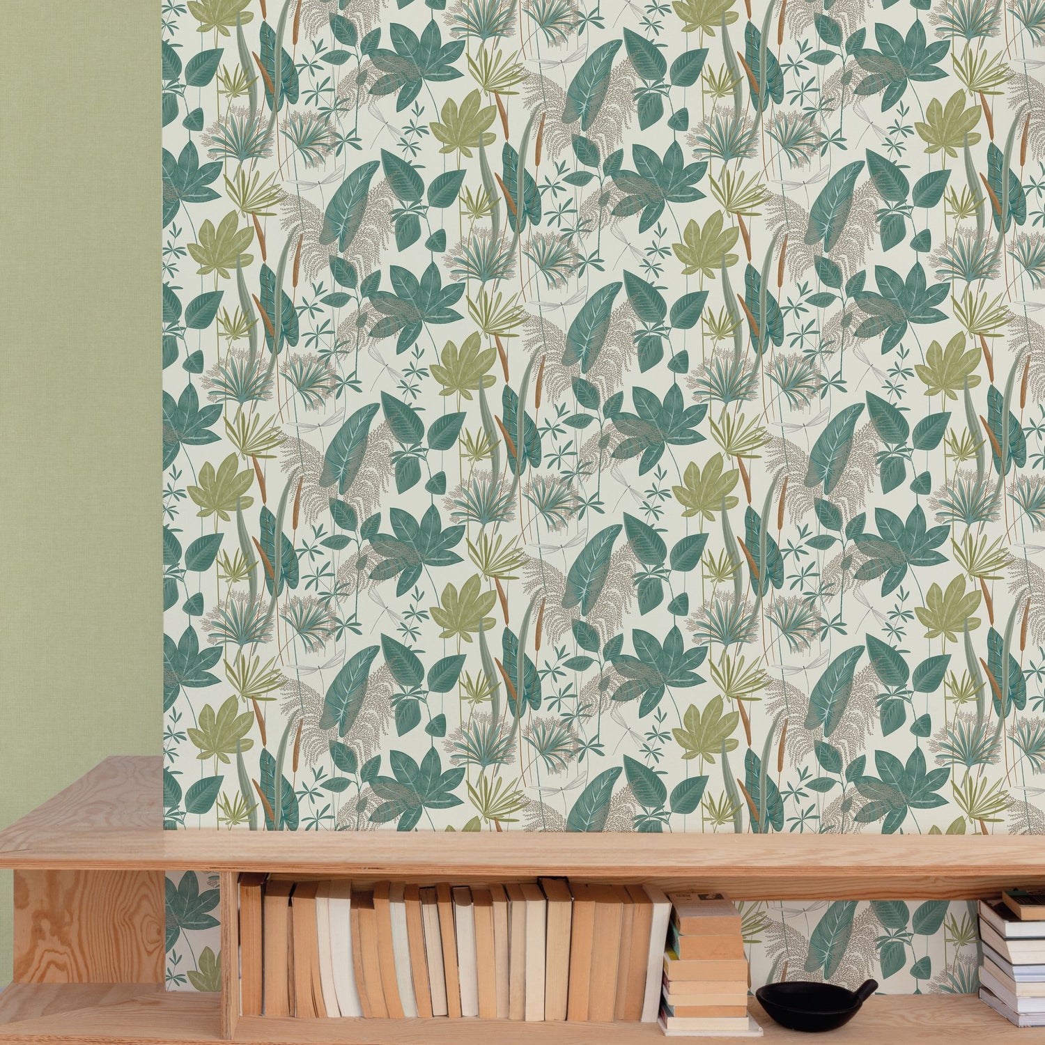 Branched Leaves All-over Wallpaper in green color - pattern number ARA70702 - by Grandeco in the Arcadia collection