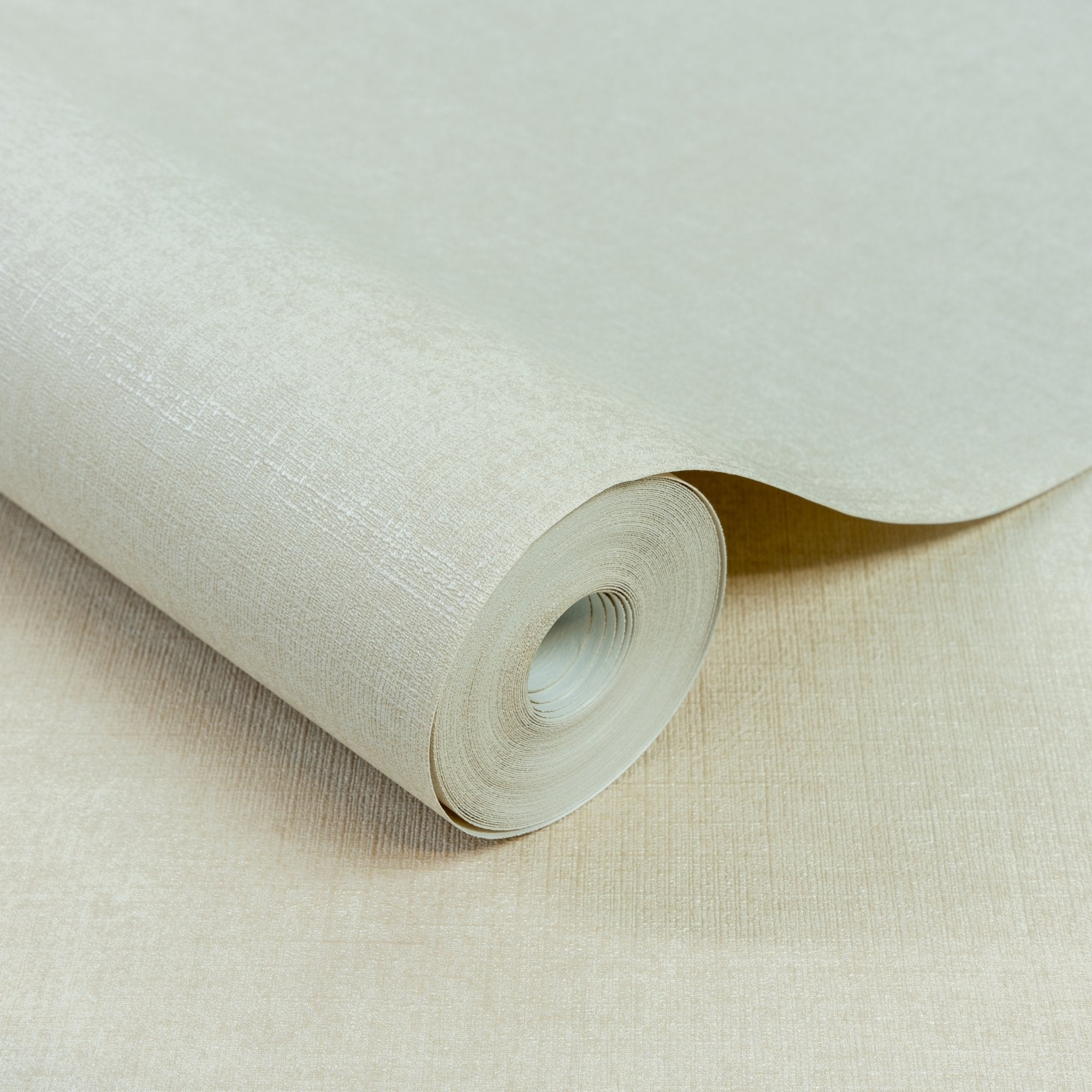 Textile Plain Wallpaper in beige color - pattern number INA71005 - by Grandeco in the Inia collection