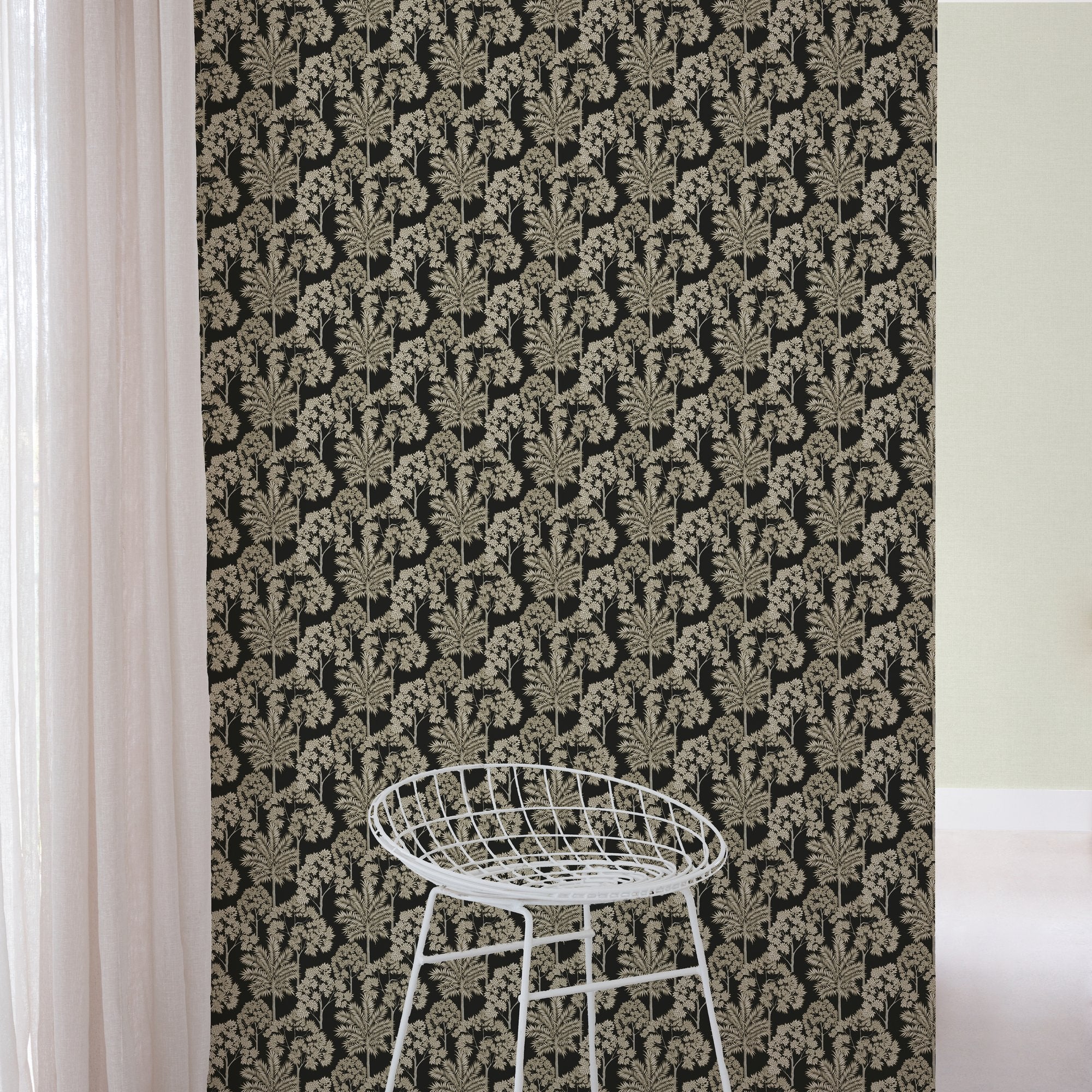 Branched Leaves All-over Wallpaper in black color - pattern number ARA71302 - by Grandeco in the Arcadia collection