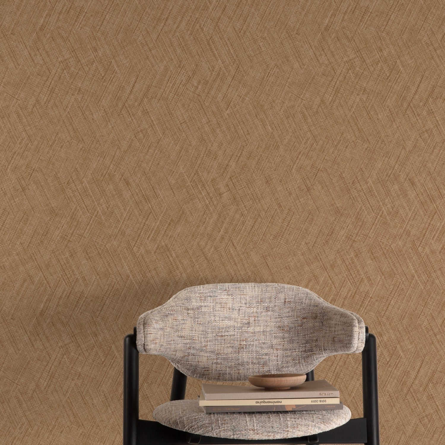 Textile Plain Wallpaper in brown color - pattern number A78305 - by Grandeco in the Textured Vibes collection