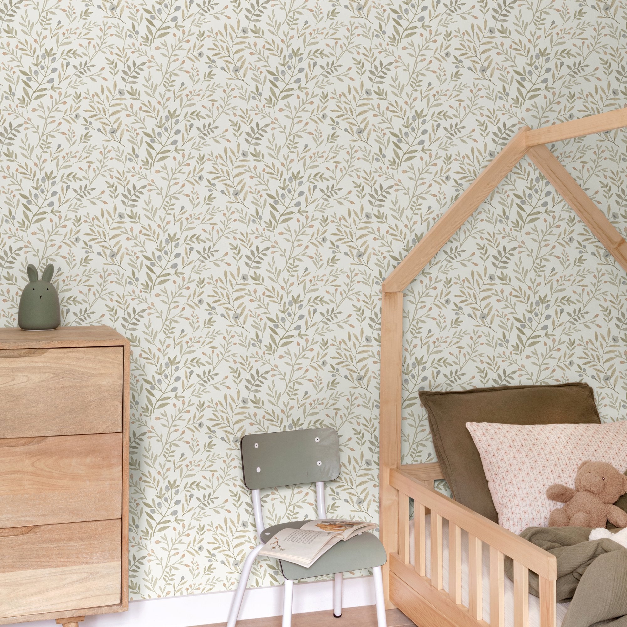 Classical Floral All-over Wallpaper in green color - pattern number INA78802 - by Grandeco in the Inia collection
