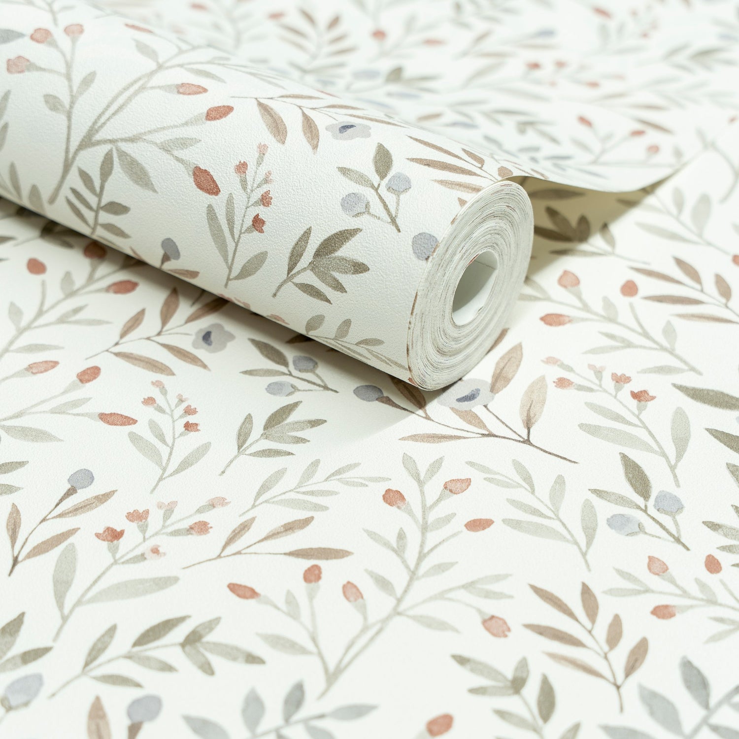 Classical Floral All-over Wallpaper in green color - pattern number INA78802 - by Grandeco in the Inia collection
