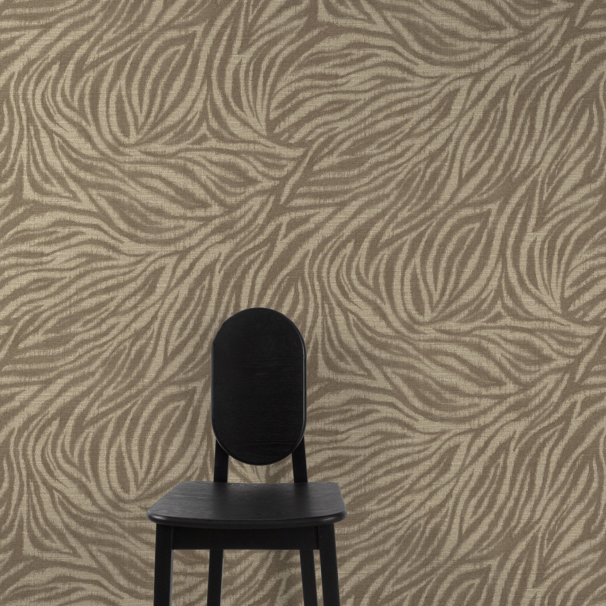 Abstract all-over Wallpaper in brown color - pattern number A84103 - by Grandeco in the Structured Walls collection