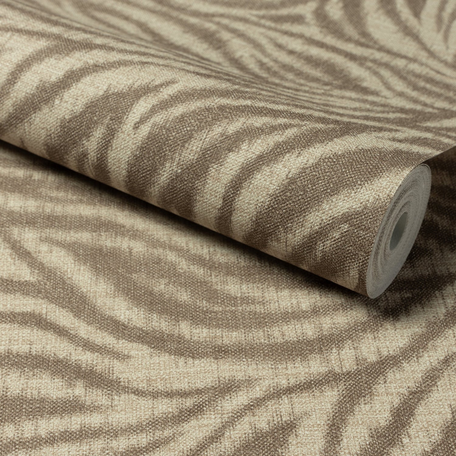 Abstract all-over Wallpaper in brown color - pattern number A84103 - by Grandeco in the Structured Walls collection