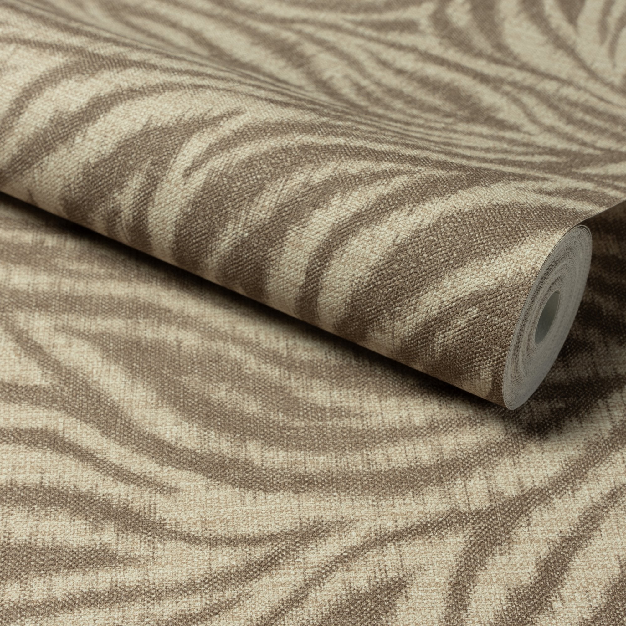 Abstract all-over Wallpaper in brown color - pattern number A84103 - by Grandeco in the Structured Walls collection