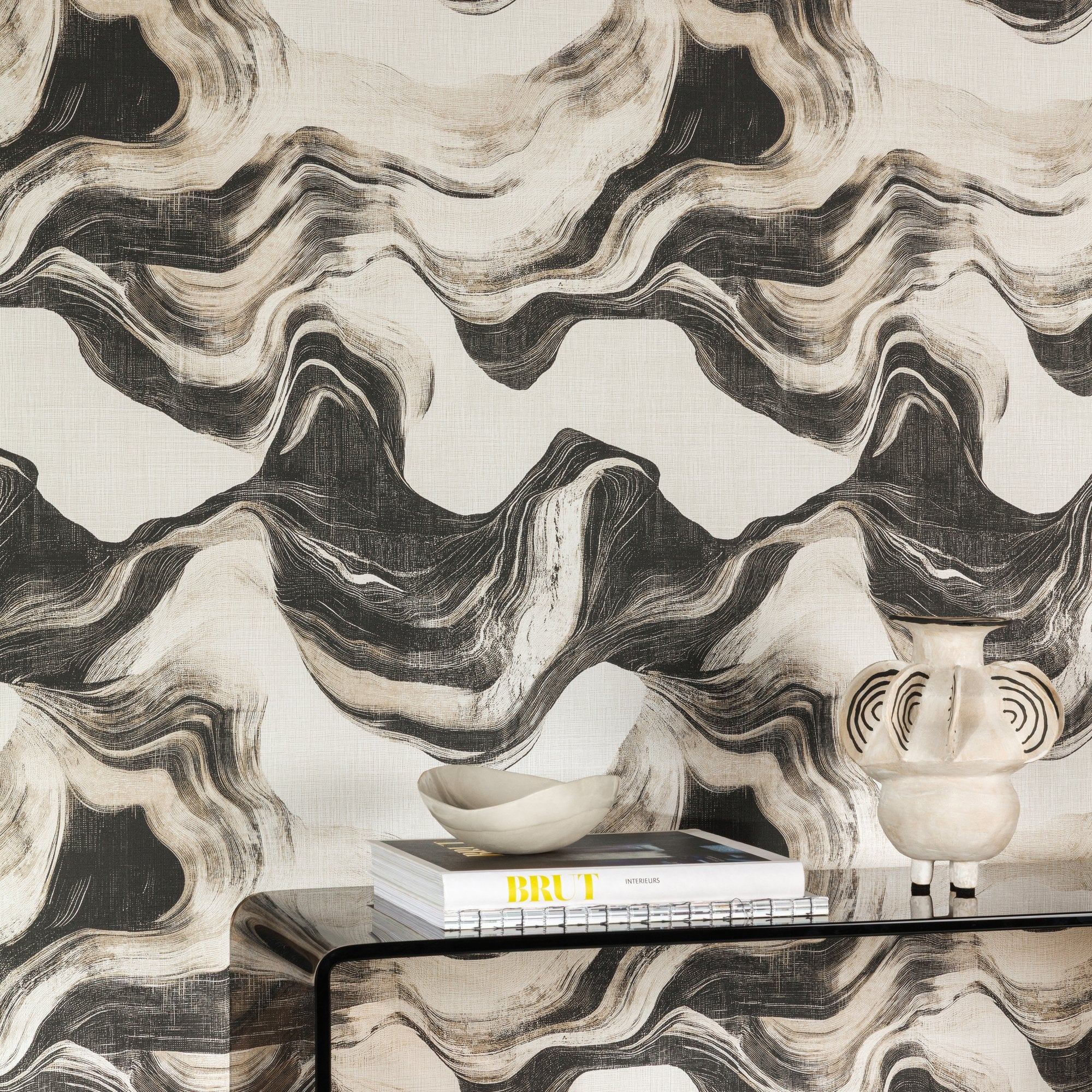 Geometric All-over Wallpaper in black color - pattern number A85101 - by Grandeco in the Structured Walls collection