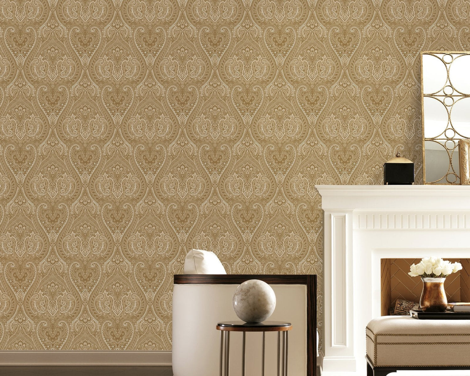 Lace wallpaper in gold color - pattern number AM22002-1 - by Galerie in the Zen collection