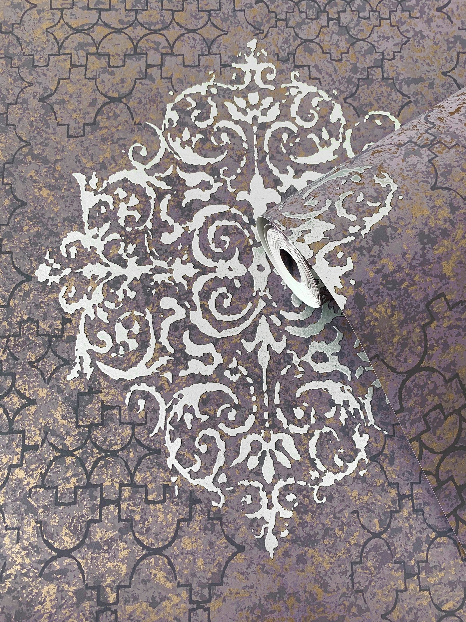Damask wallpaper in silver grey color - pattern number CM2481 - by Galerie in the Lustre collection