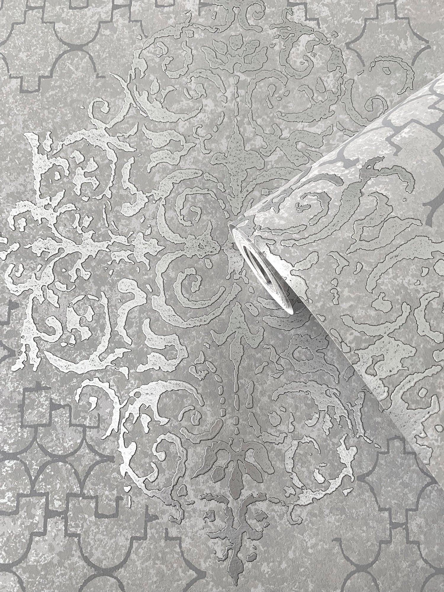 Damask wallpaper in silver grey color - pattern number CM2483 - by Galerie in the Lustre collection