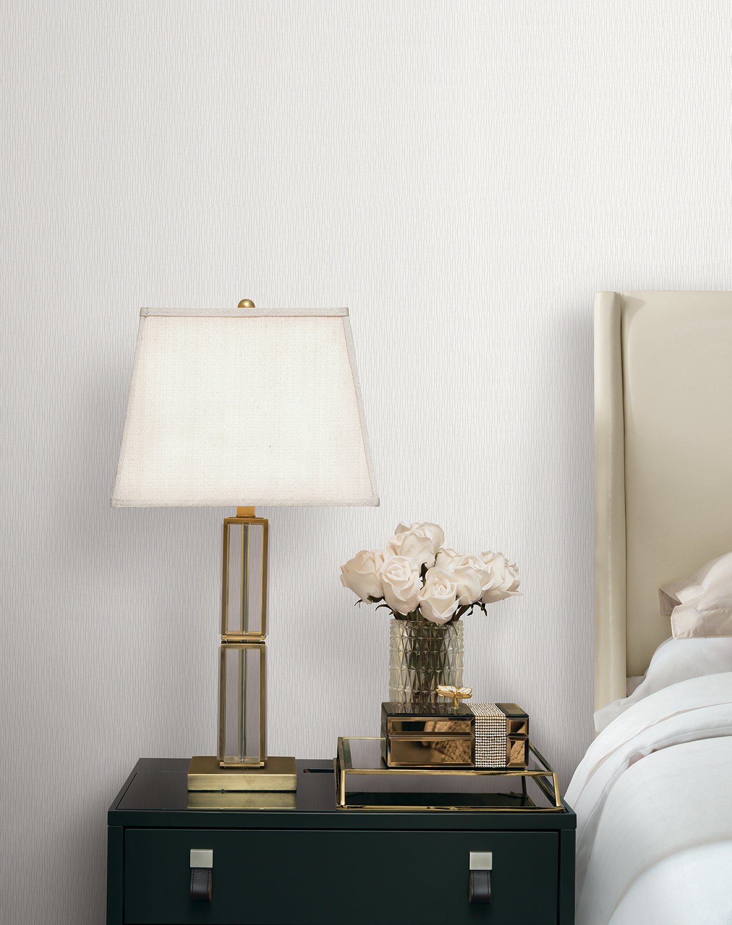 Ripple Effect Wallpaper in White color - pattern number COD0614 - by Candice Olson in the Luminous collection