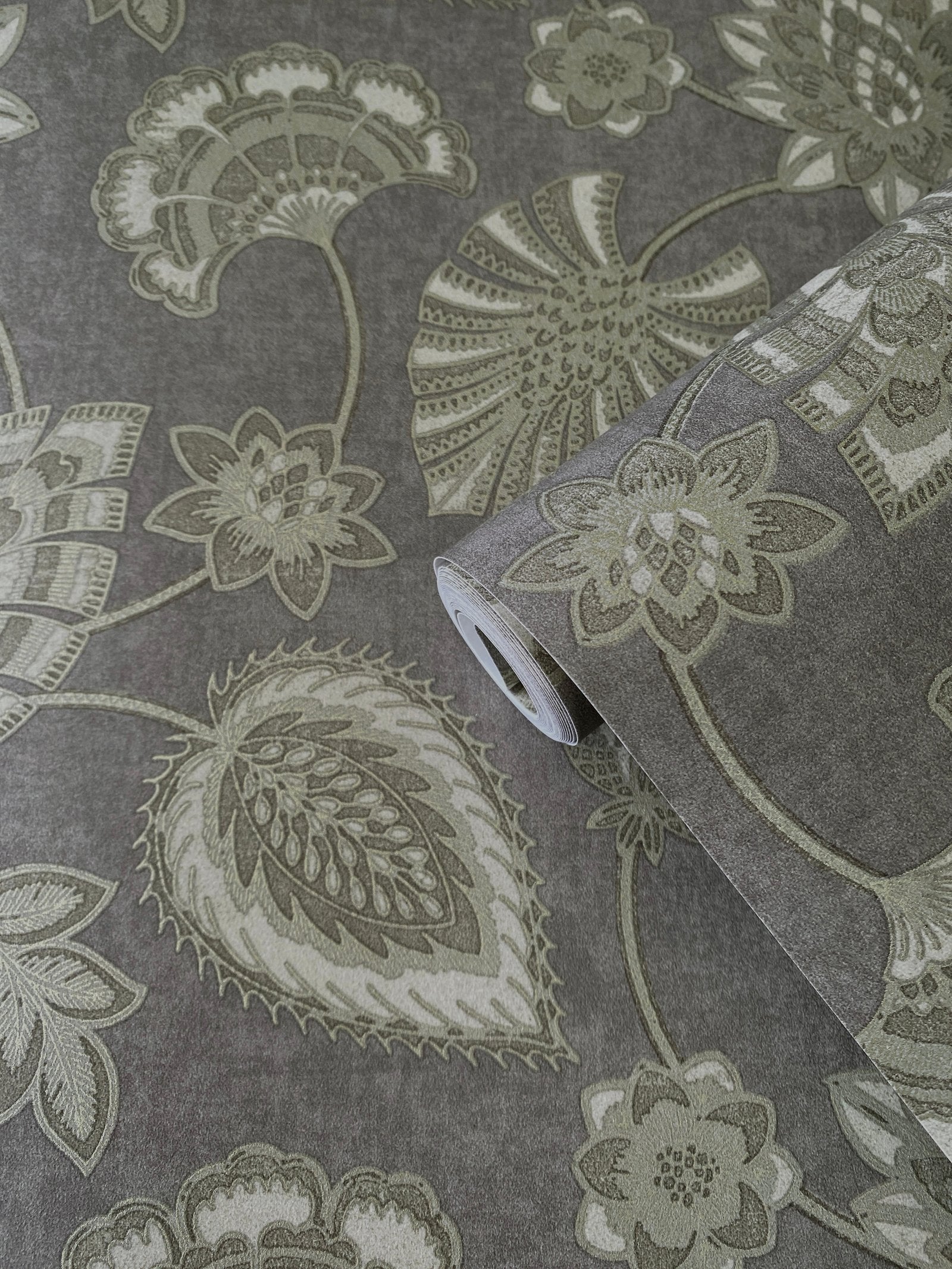 Flower Fan wallpaper in silver grey color - pattern number DWP0351-02 - by Galerie in the Elegance collection