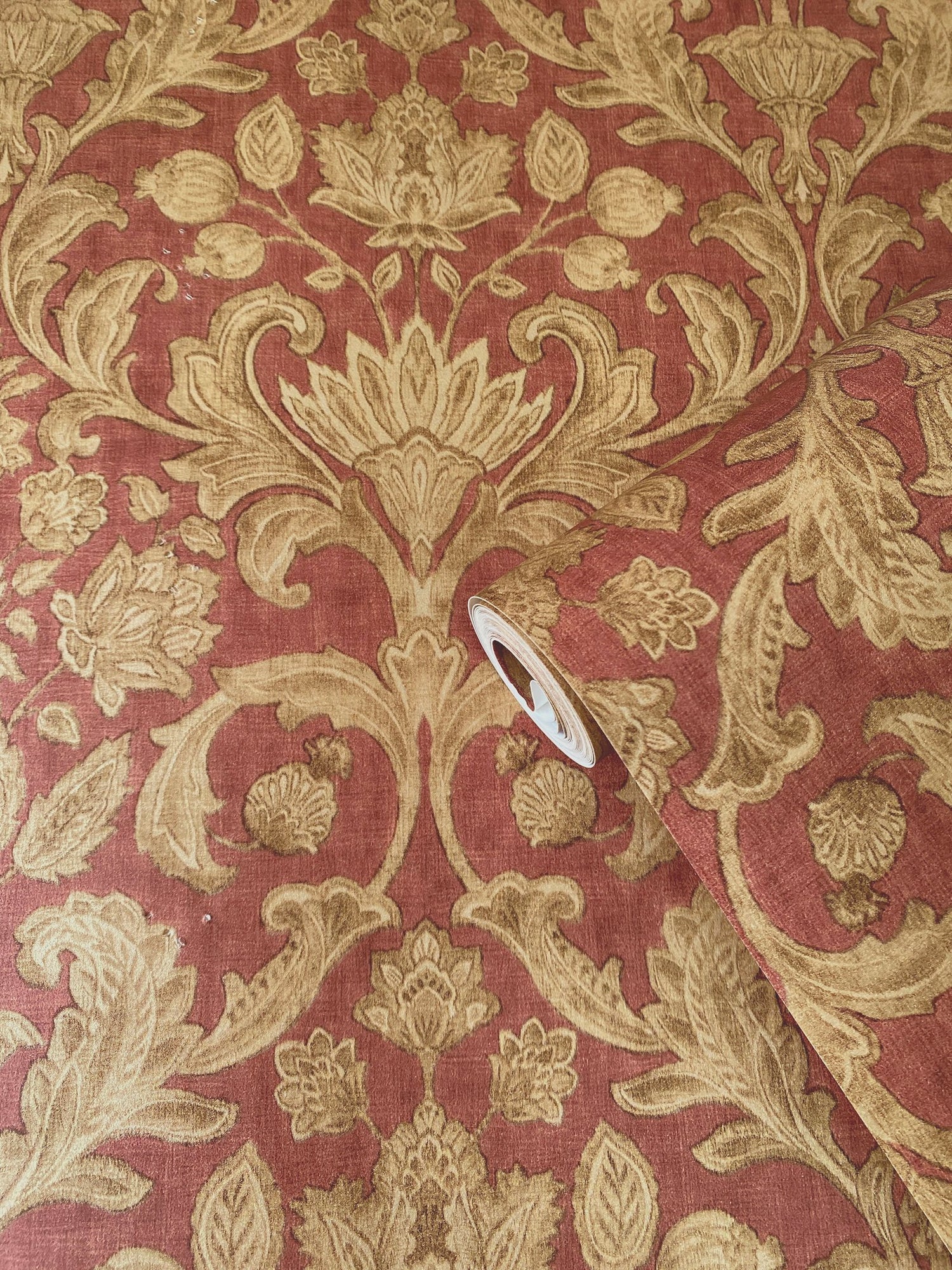 Damask wallpaper in red color - pattern number DWP0354-06 - by Galerie in the Elegance collection
