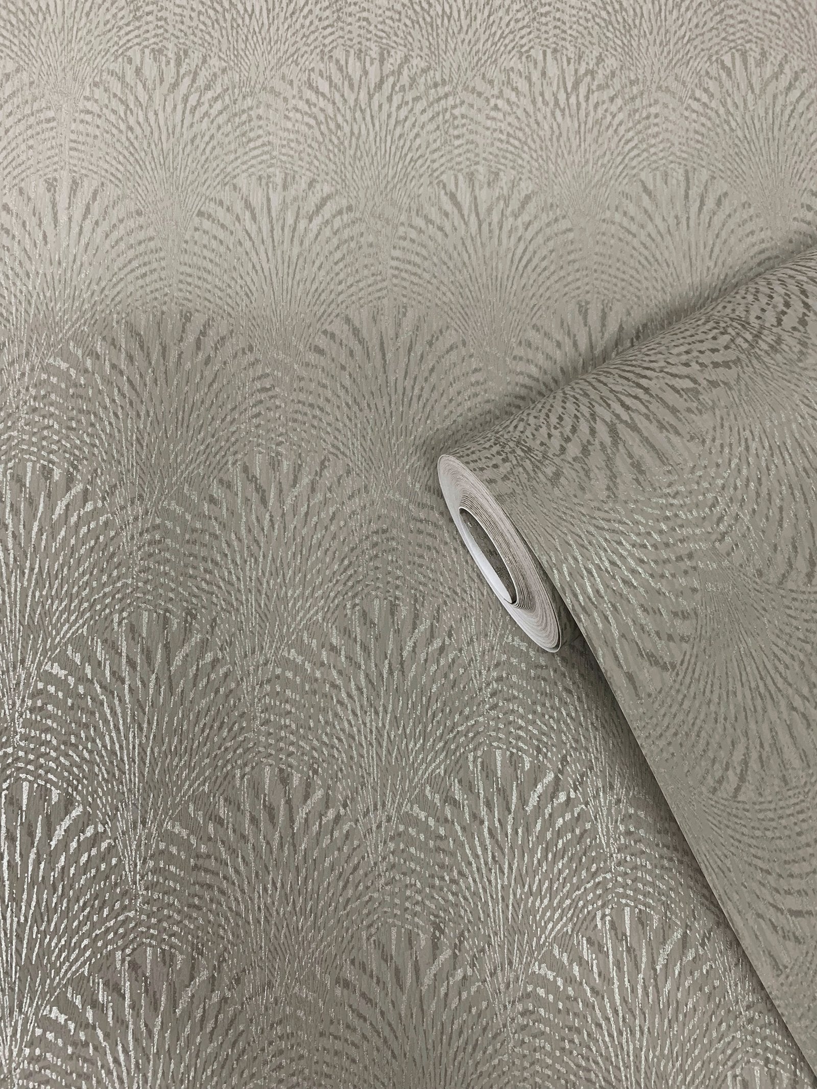 Fan wallpaper in beige color - pattern number F-AF7003 - by Galerie in the Boutique collection