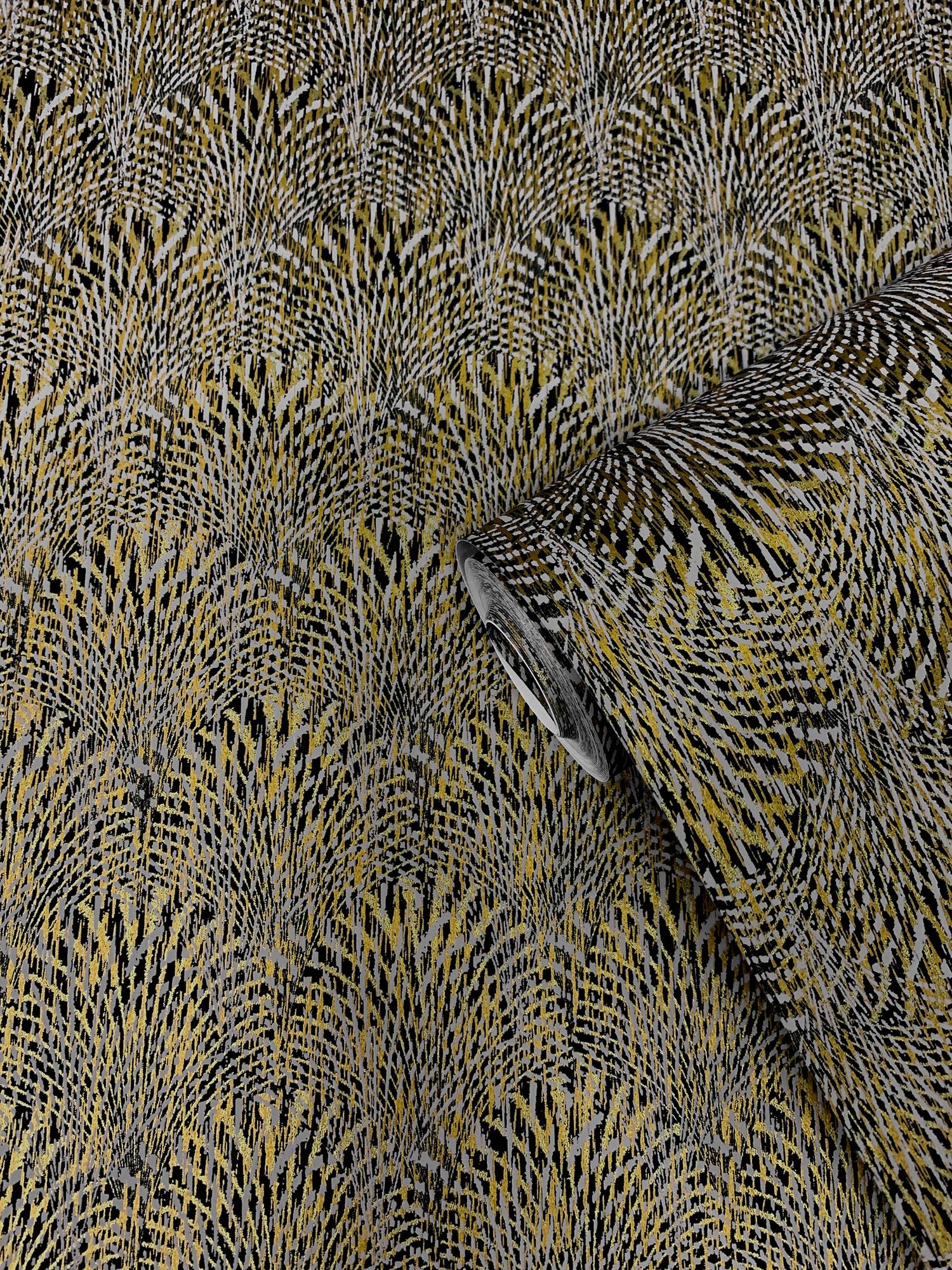 Fan wallpaper in gold color - pattern number F-AF7004 - by Galerie in the Boutique collection