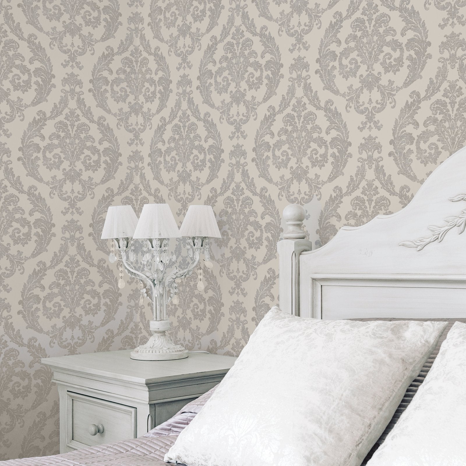 Silk Damask wallpaper in silver grey color - pattern number G67609 - by Galerie in the Palazzo 2 collection