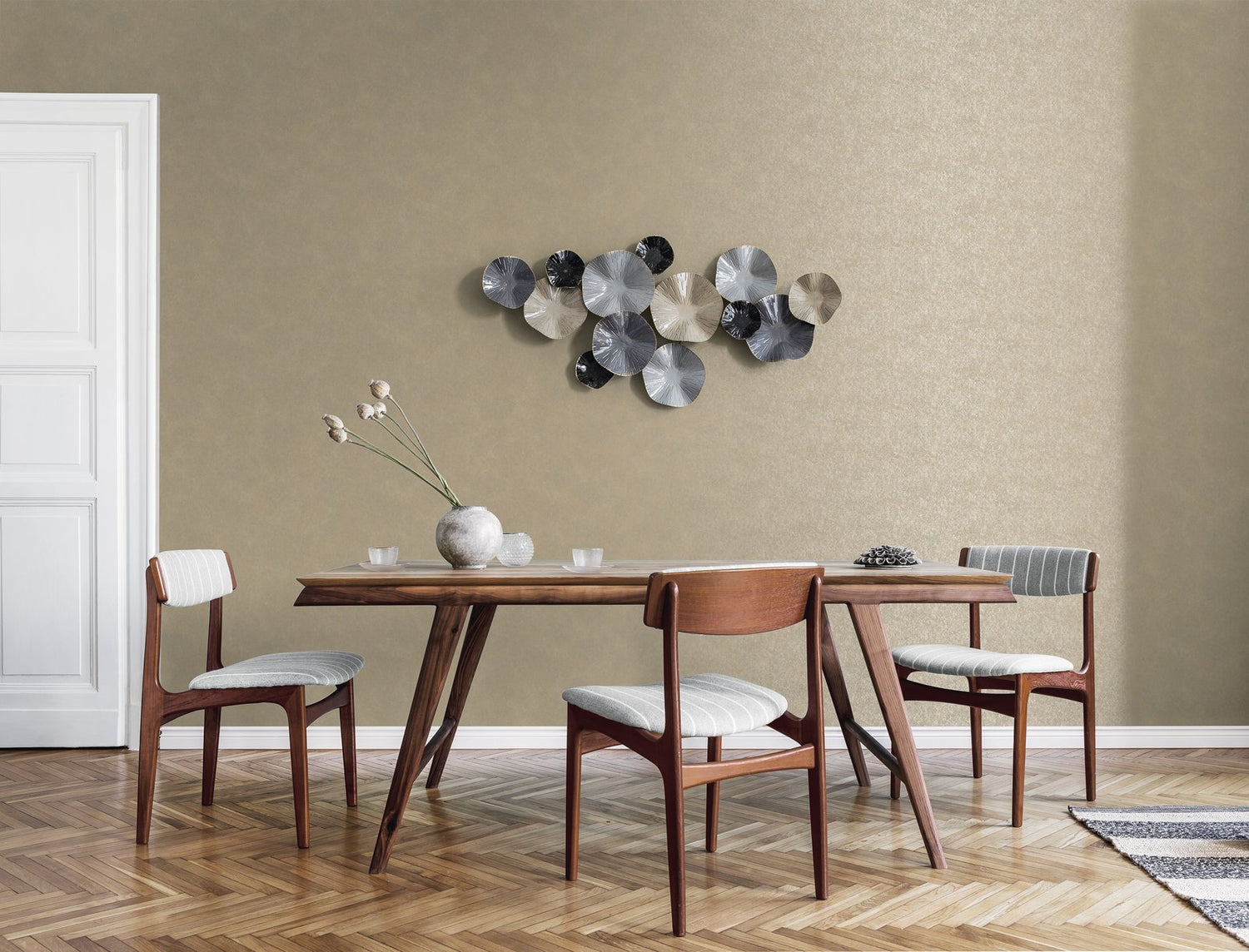 Metallic Crackle Texture wallpaper in gold color - pattern number G67693 - by Galerie in the Special FX 2 collection