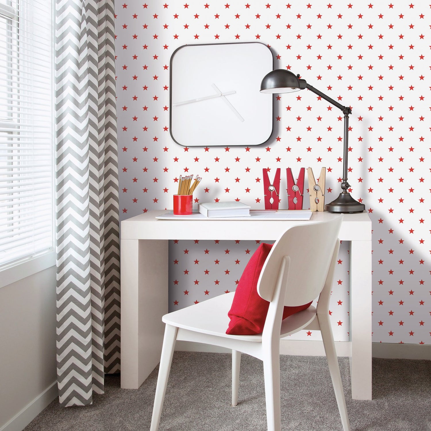 Stars Wallpaper in Red color - pattern number G78600 - by Galerie in the Kids and Teens collection
