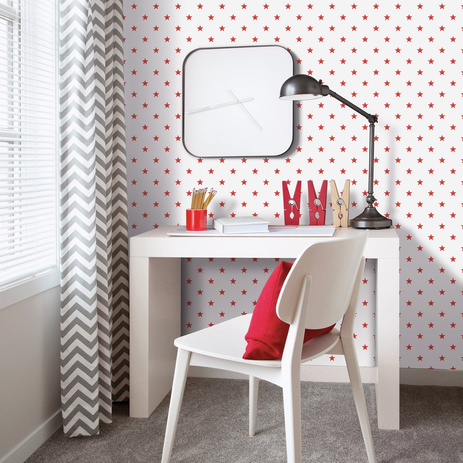 Stars Wallpaper in Red color - pattern number G78600 - by Galerie in the Kids and Teens collection