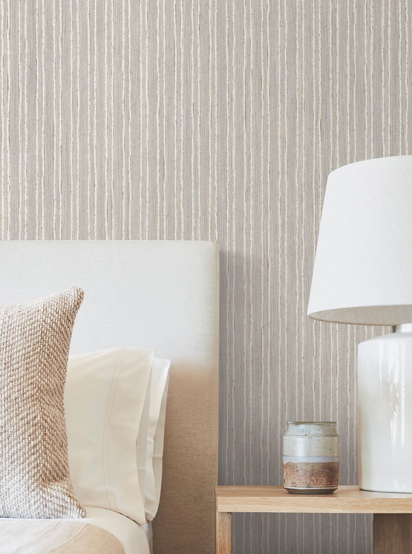 Striped Cotton wallpaper in gardenia color - pattern number GRL88030 - by Ronald Redding in the Natural Palette Resource collection