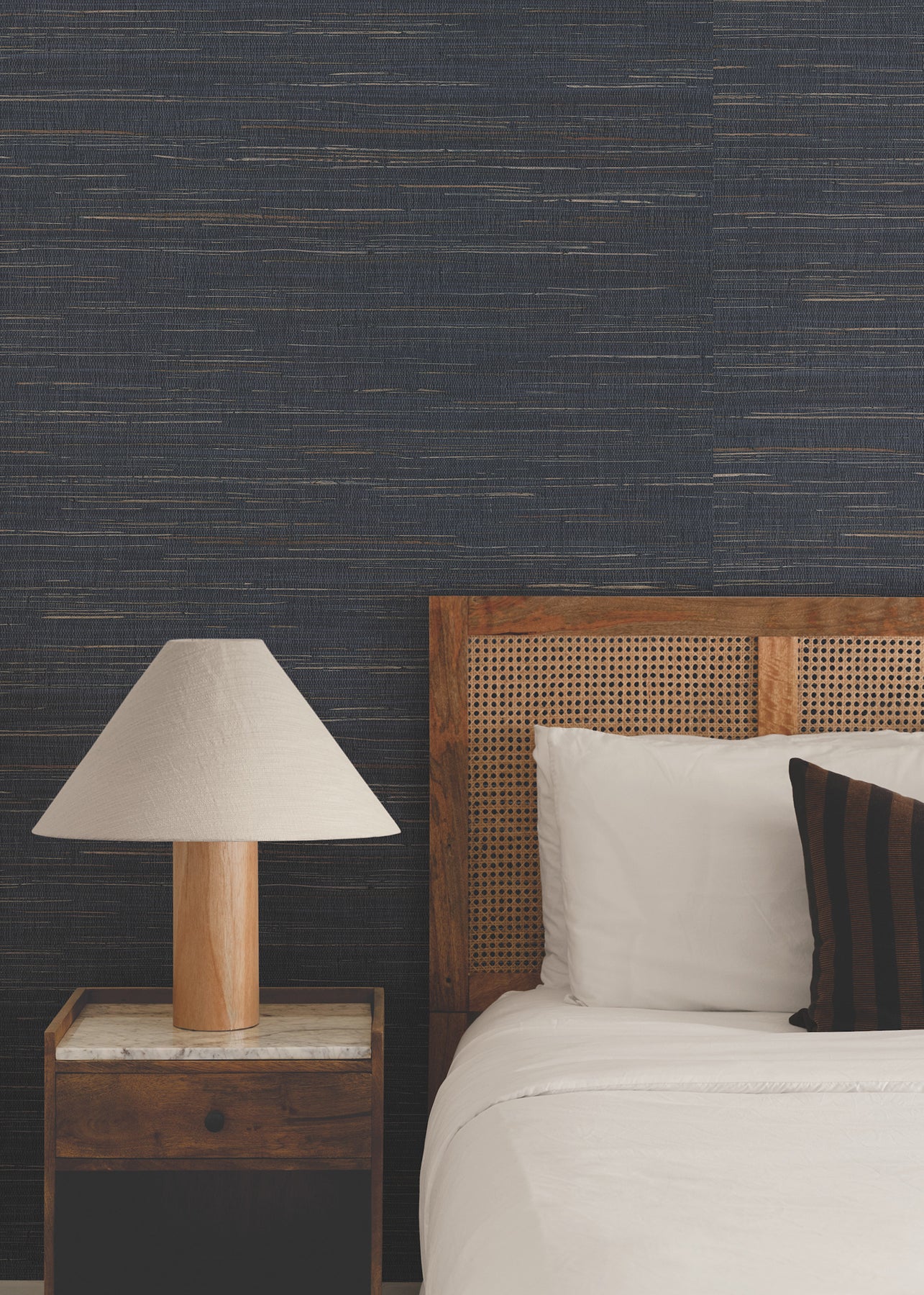 Multicolored Hemp wallpaper in navy color - pattern number GRL88381 - by Ronald Redding in the Natural Palette Resource collection