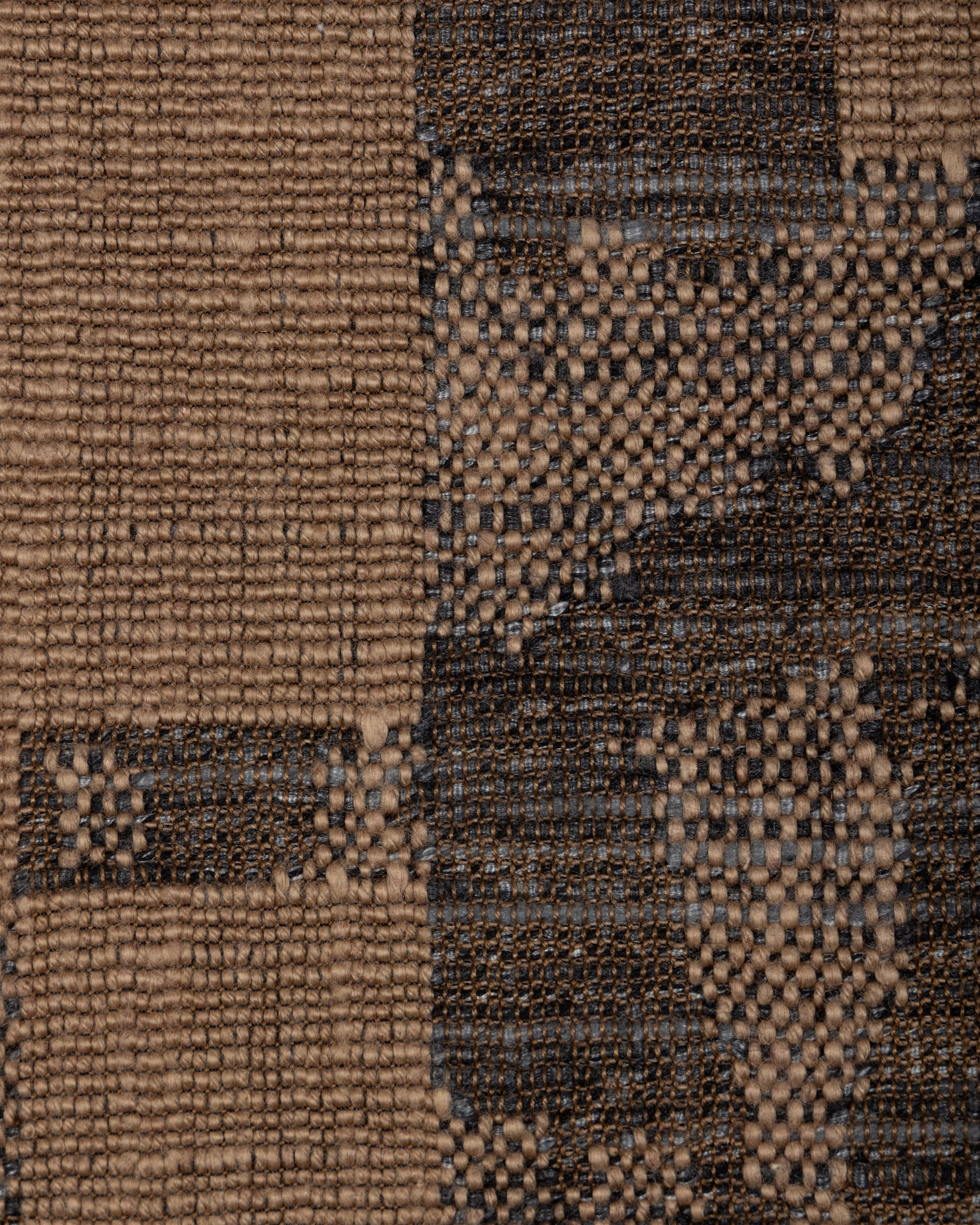 Glyph Wallpaper in Sparrow color - pattern number GWP-3744.86.0 - by Lee Jofa Modern in the Kelly Wearstler Glyph collection