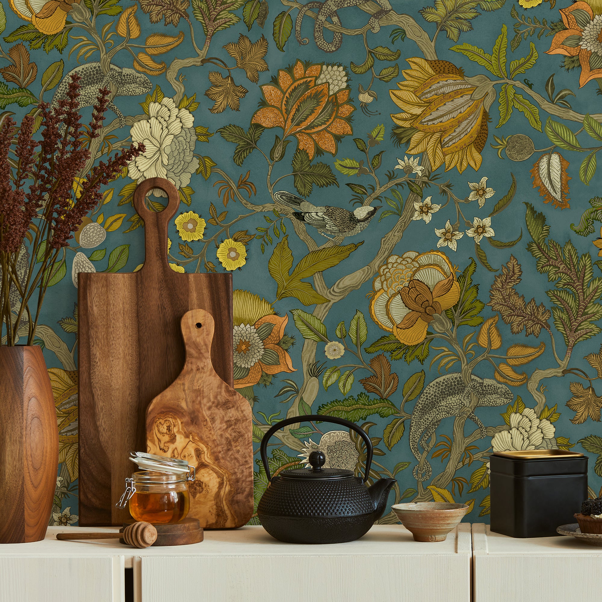 Chameleon Trail Wallpaper in teal and orange color - pattern number JMW1022.31.0 - by Kravet in the Josephine Munsey Portfolio II collection