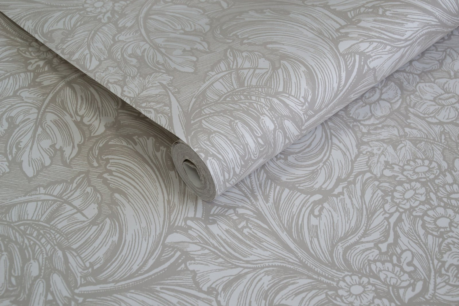 Hedgerovia wallpaper in beige color - pattern number LB25139 - by Galerie in the Off The Wall collection