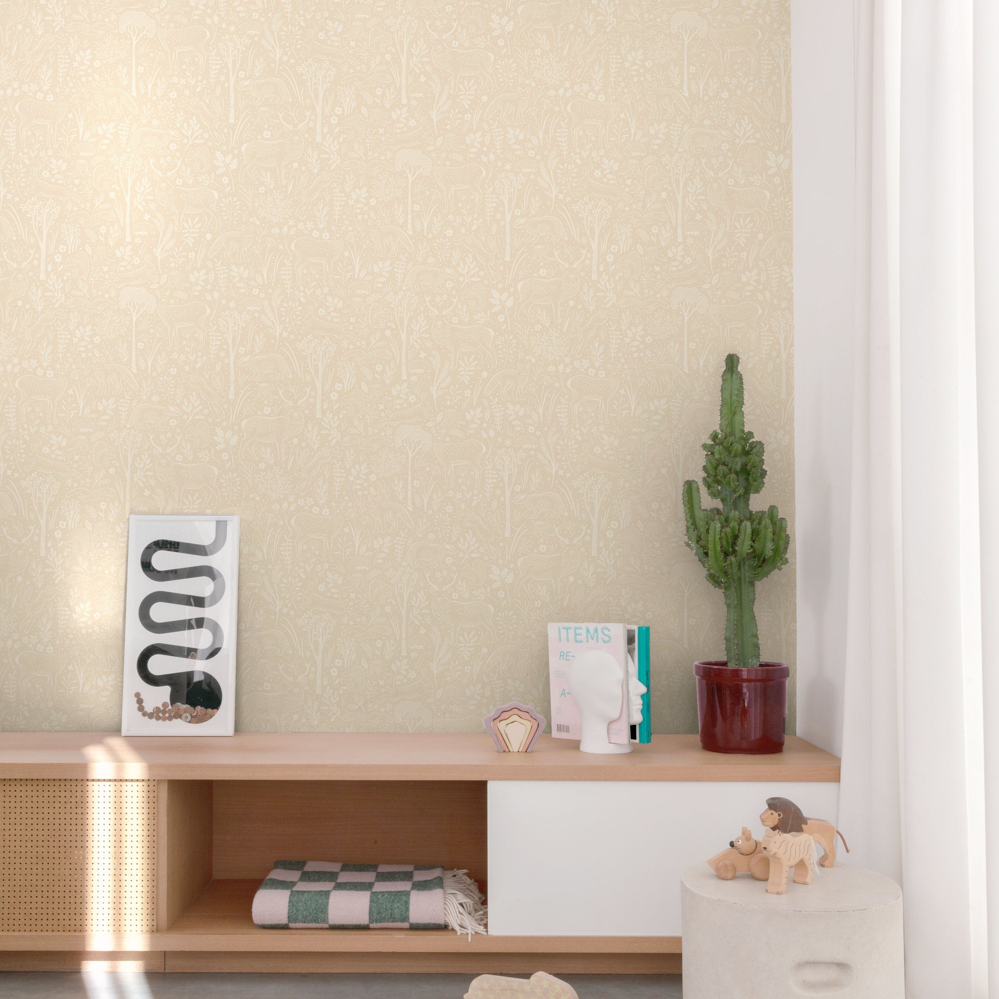 Trees all-over Wallpaper in beige color - pattern number GDLD3419 - by Grandeco in the Little Dreamers collection