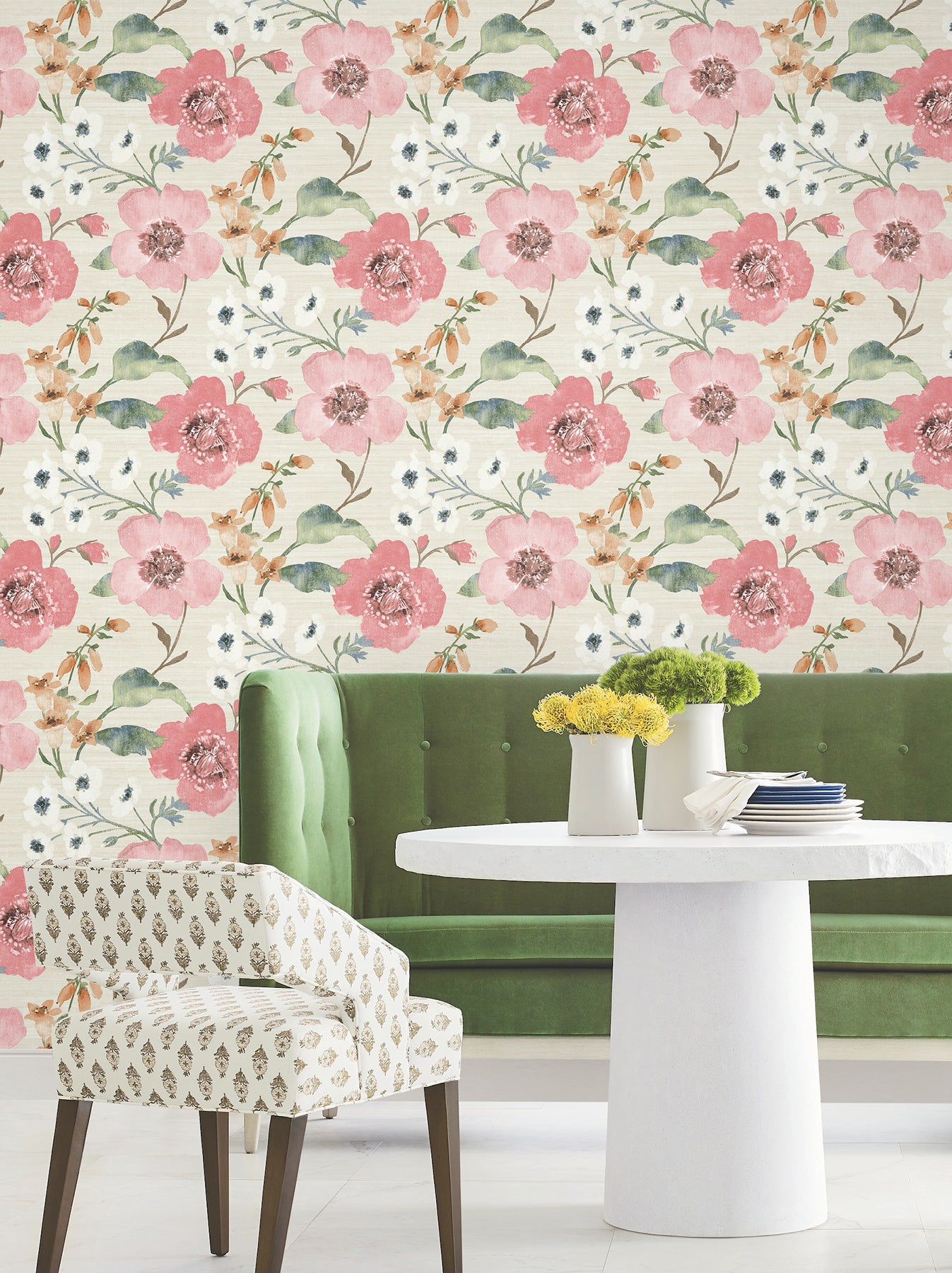 Evelyn wallpaper in pink color - pattern number LL3200 - by Antonina Vella in the Layered Luxe collection