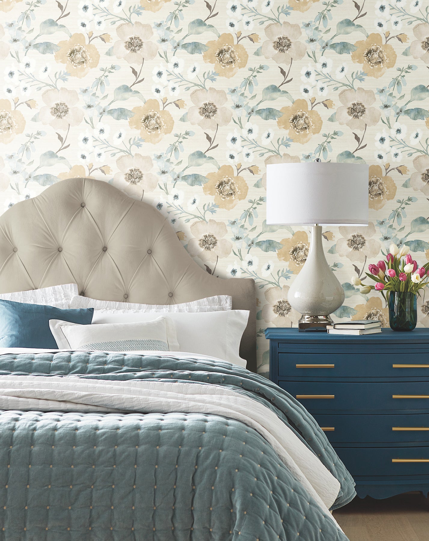 Evelyn wallpaper in wheat color - pattern number LL3204 - by Antonina Vella in the Layered Luxe collection