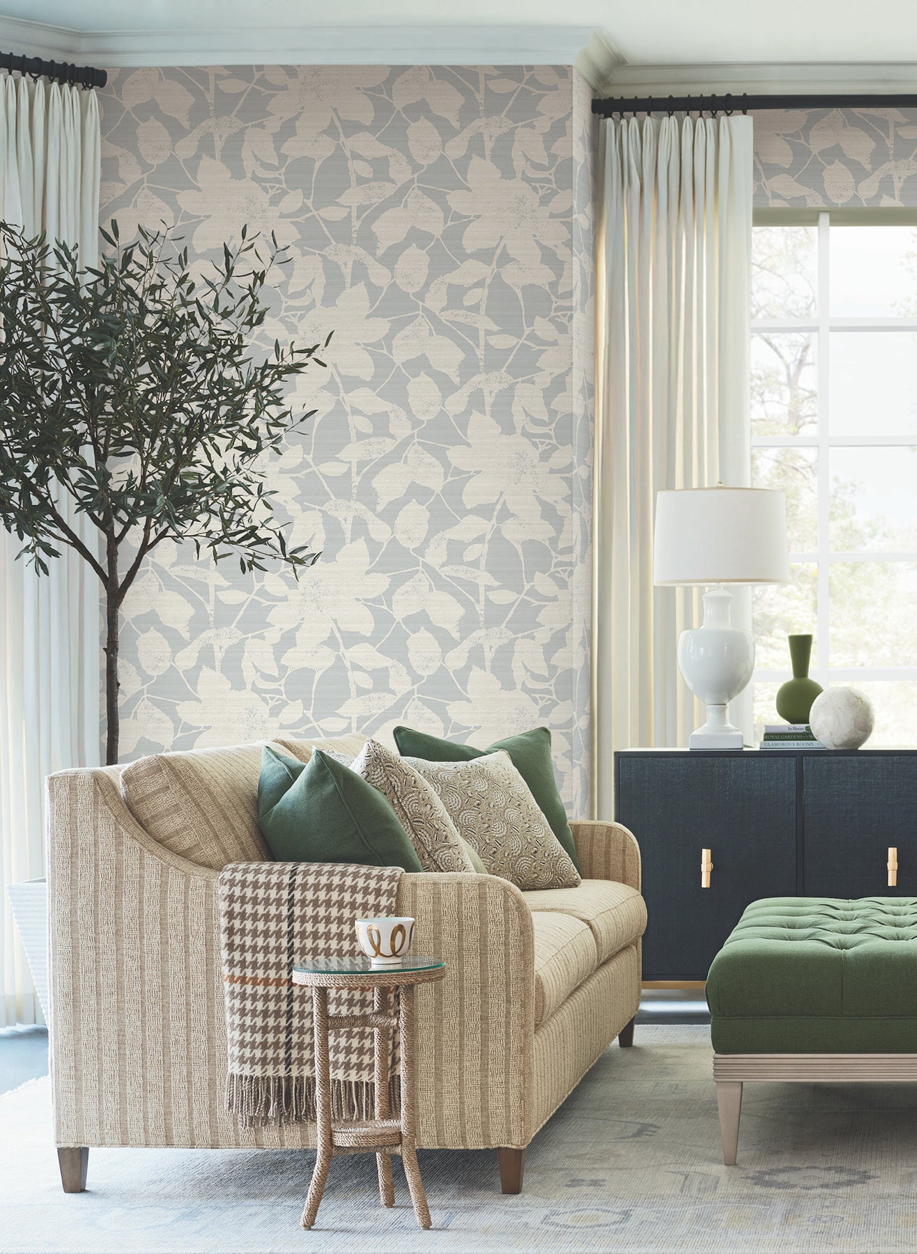 Solange wallpaper in light blue color - pattern number LL3217 - by Antonina Vella in the Layered Luxe collection