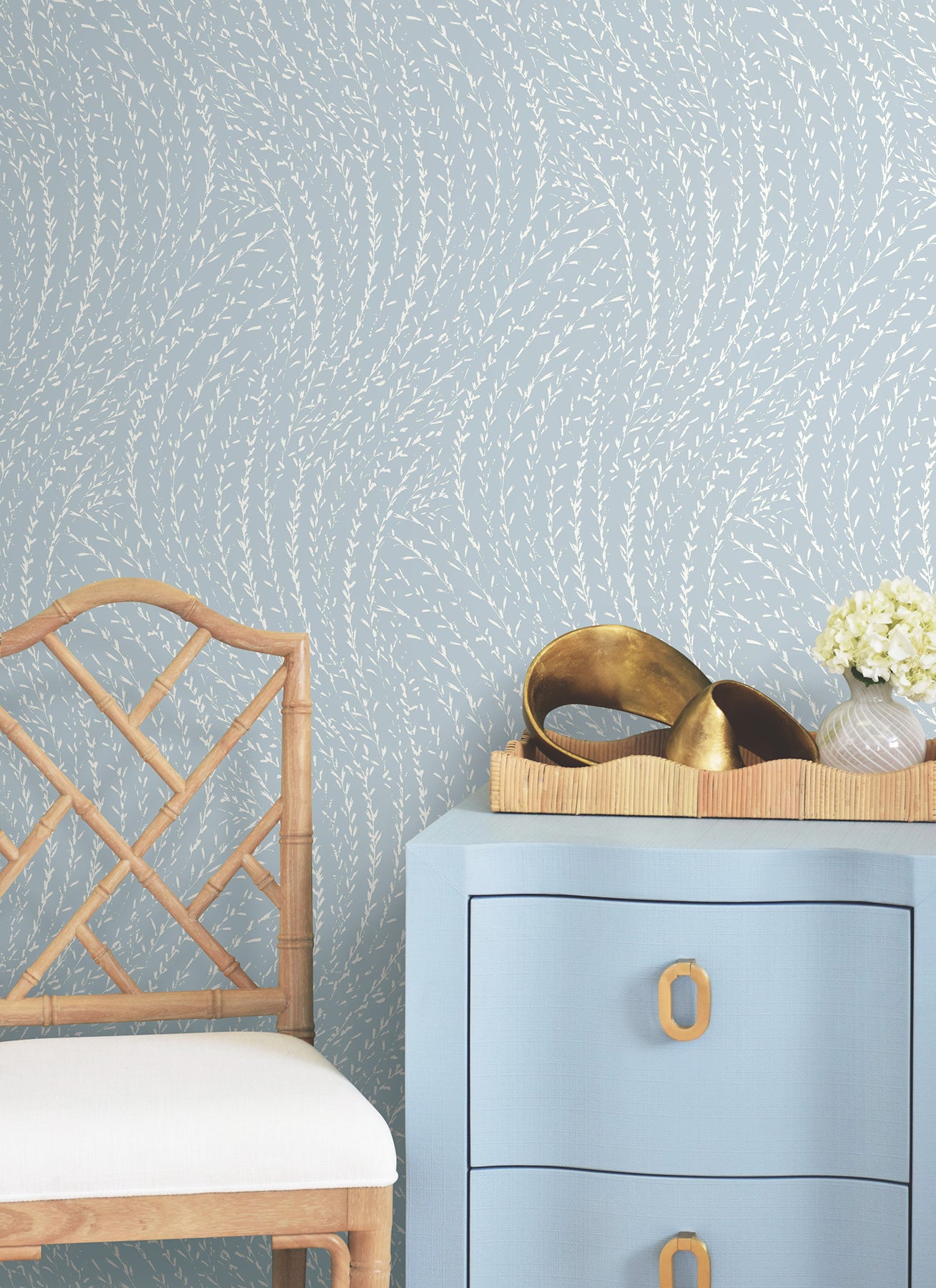 Willow Song wallpaper in sky blue color - pattern number LL3223 - by Antonina Vella in the Layered Luxe collection
