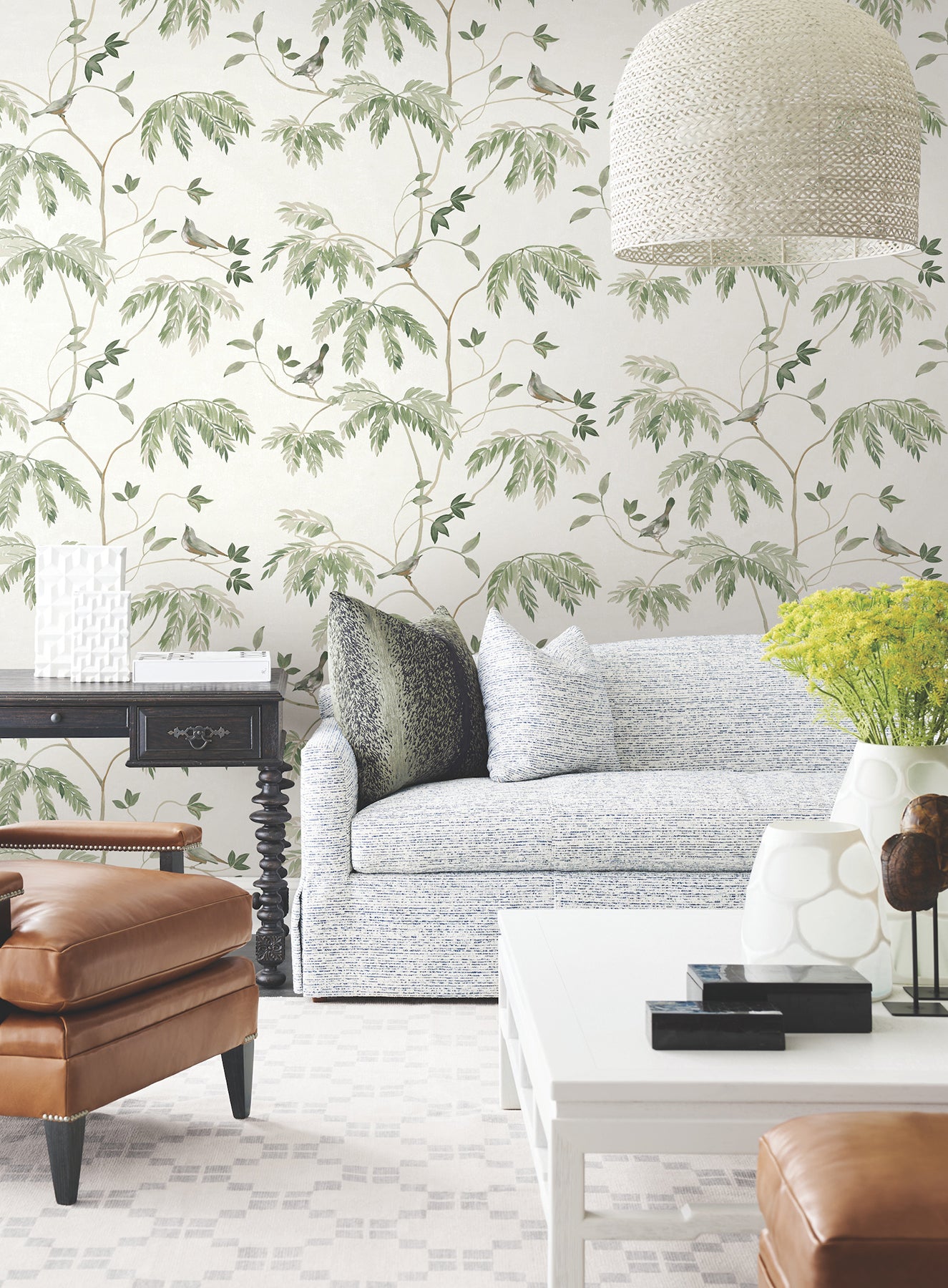 Cillian wallpaper in dark green color - pattern number LL3251 - by Antonina Vella in the Layered Luxe collection