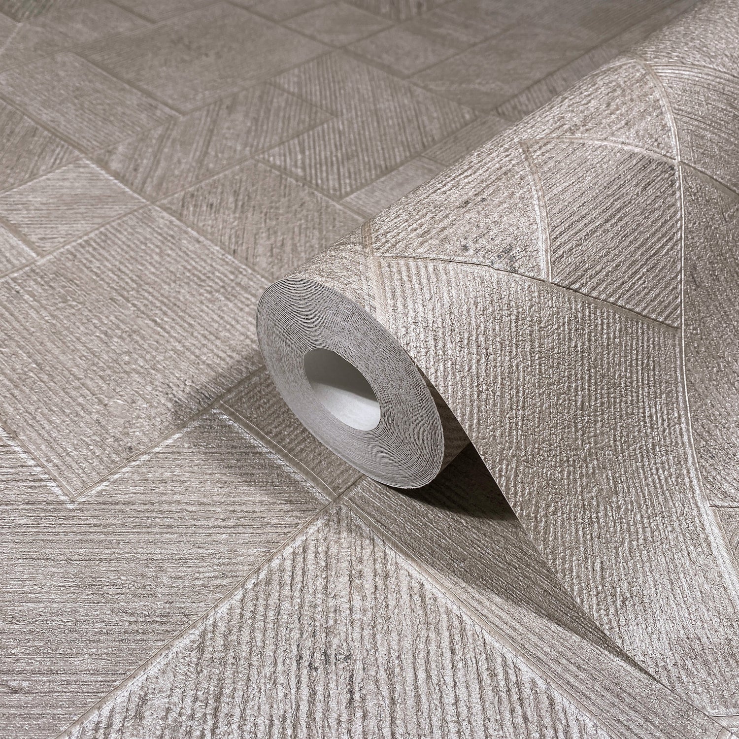 Marquetry wallpaper in grey color - pattern number MA35510 - by Antonina Vella in the Opulent Accents collection