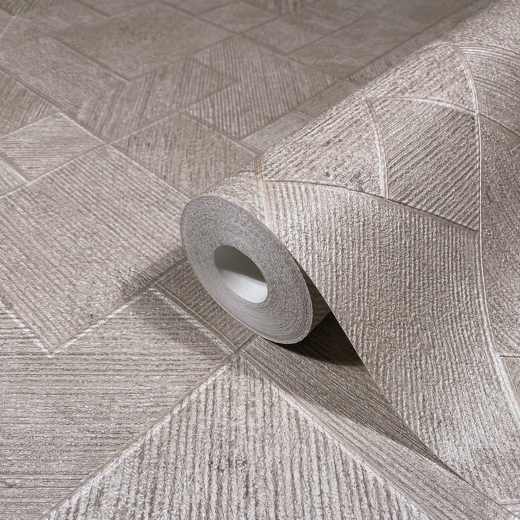 Marquetry wallpaper in grey color - pattern number MA35510 - by Antonina Vella in the Opulent Accents collection