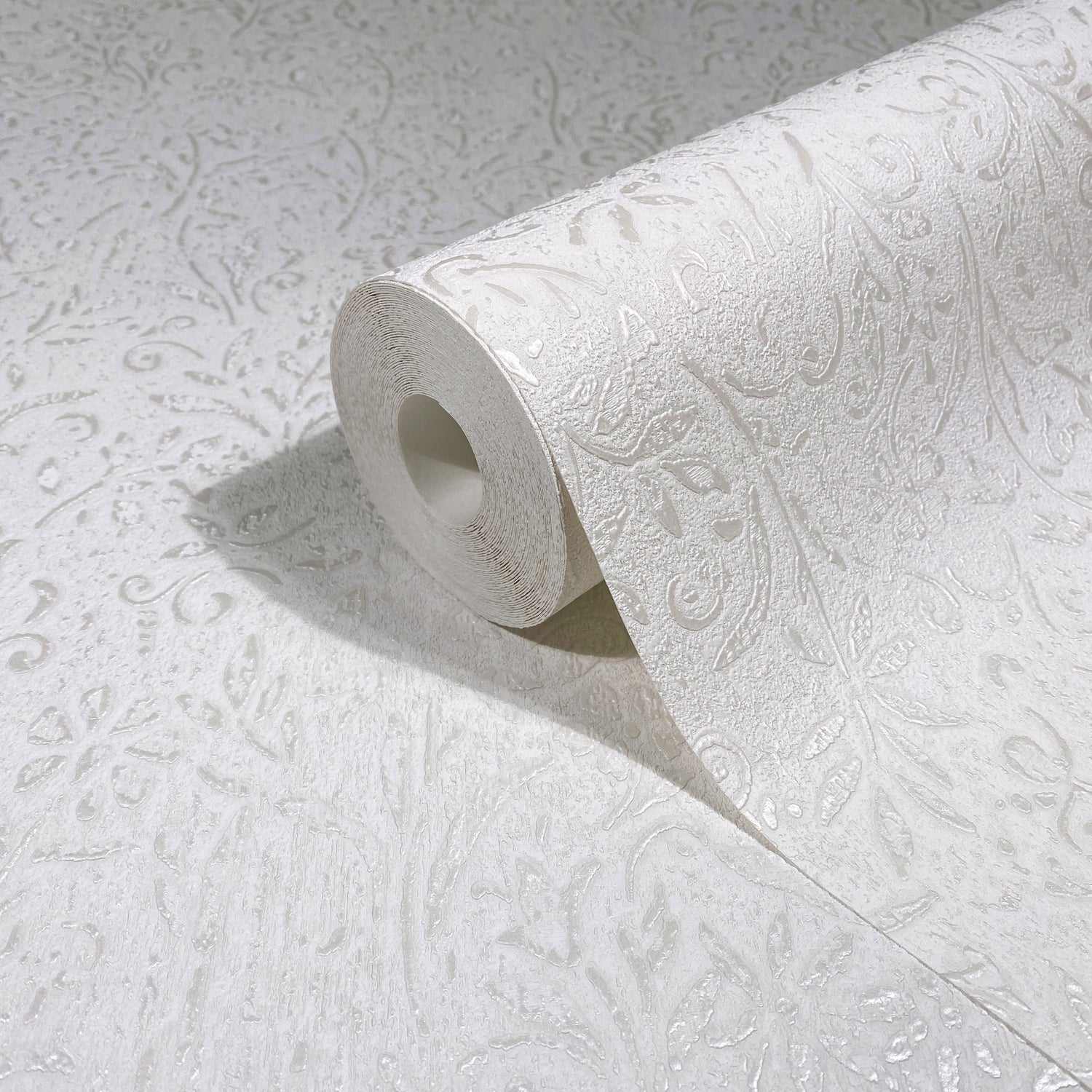 Sculpted Floral wallpaper in pearl color - pattern number MA35530 - by Antonina Vella in the Opulent Accents collection
