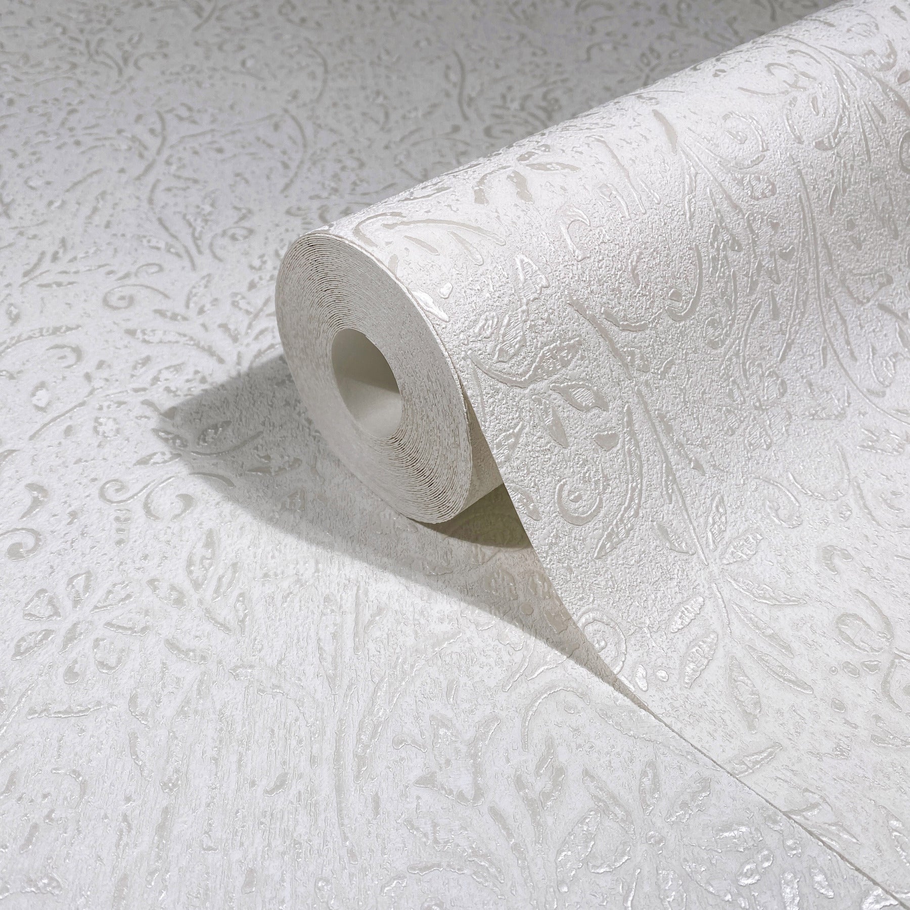 Sculpted Floral wallpaper in pearl color - pattern number MA35530 - by Antonina Vella in the Opulent Accents collection