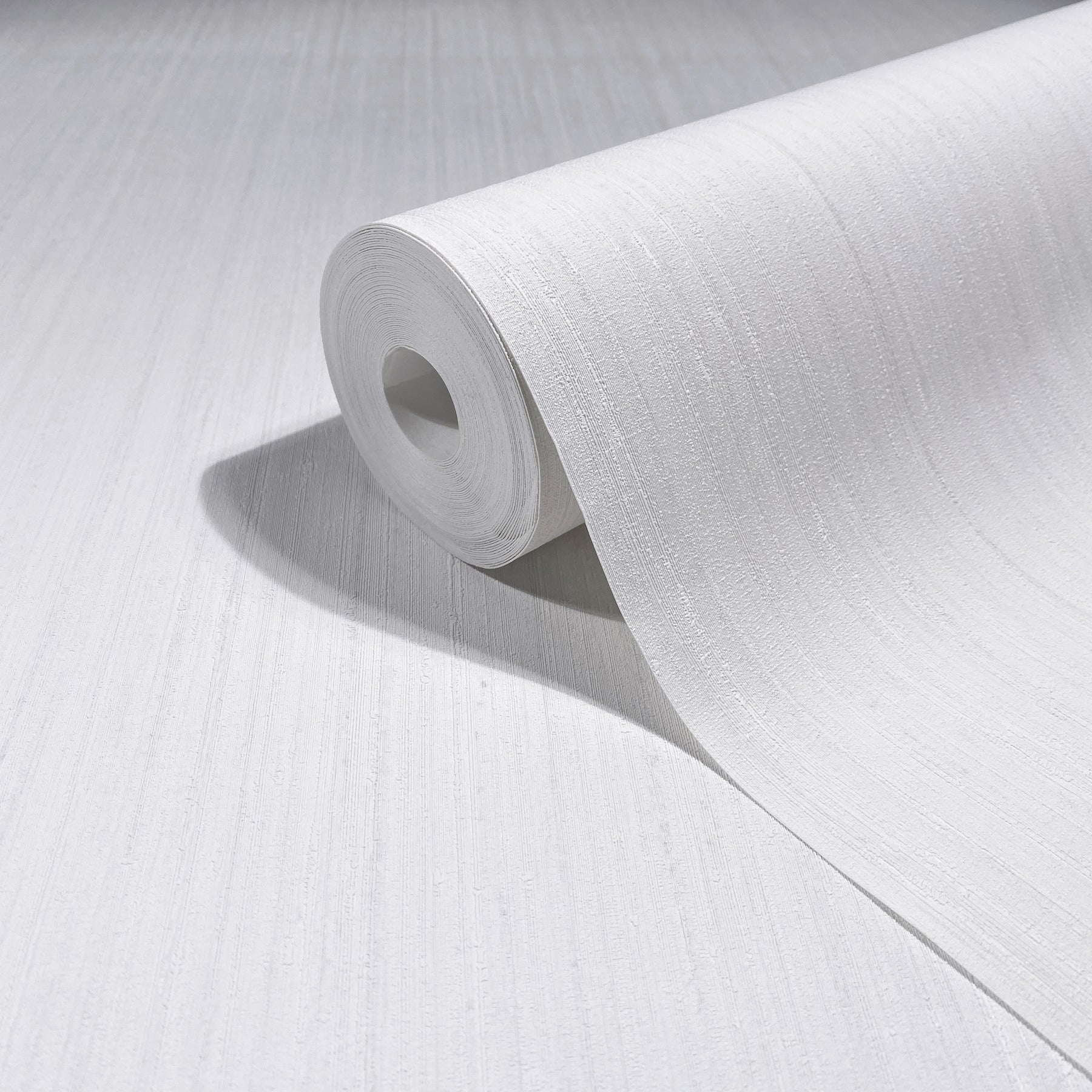 Indra wallpaper in white color - pattern number MA35829 - by Antonina Vella in the Opulent Accents collection