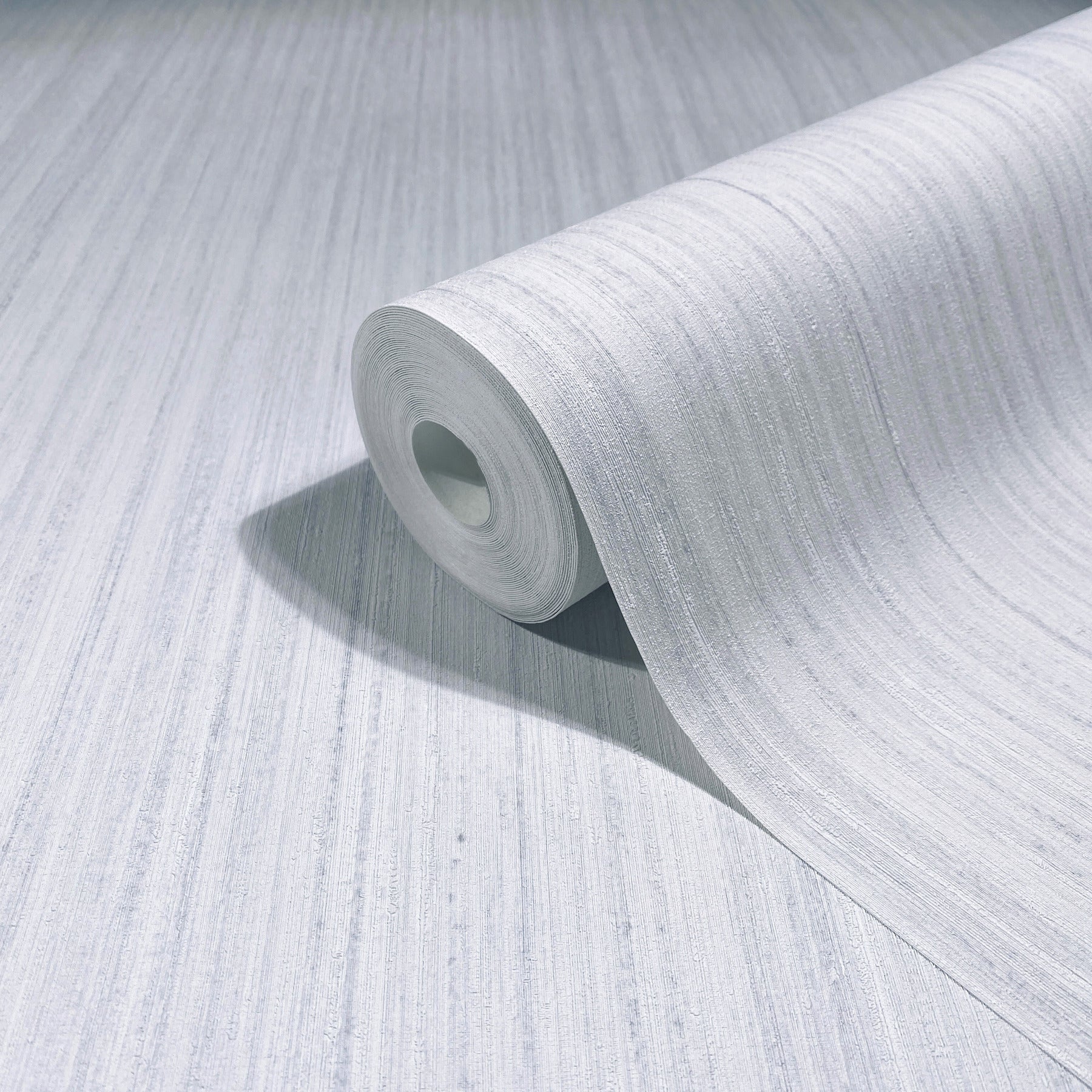 Indra wallpaper in light grey color - pattern number MA35832 - by Antonina Vella in the Opulent Accents collection