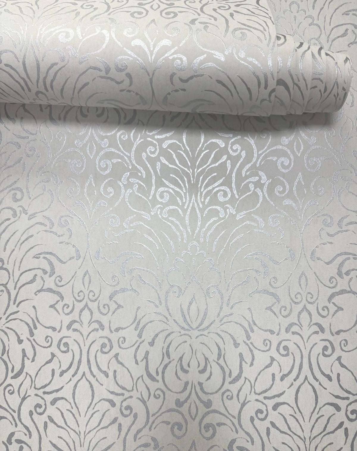 Damask Wallpaper in Cream color - pattern number MX88001 - by Galerie in the Metallic FX 2 collection