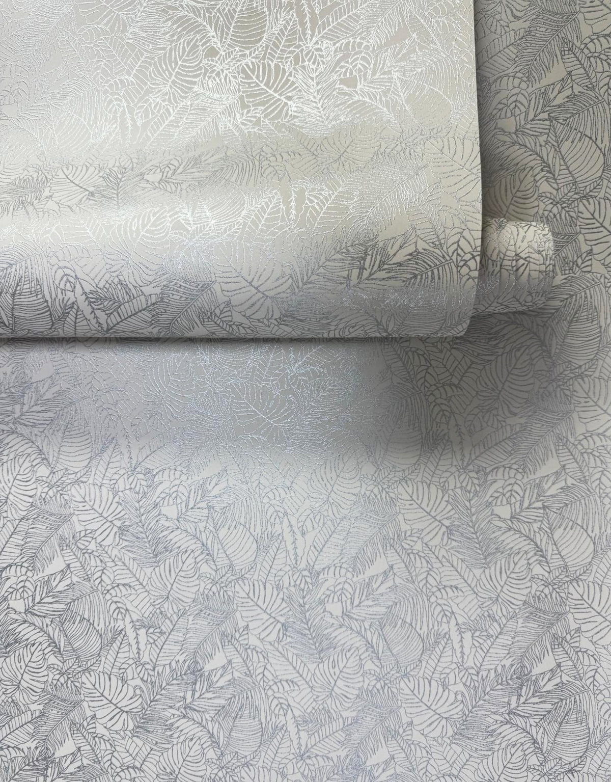 Shimmer Leaf Wallpaper in Cream color - pattern number MX88041 - by Galerie in the Metallic FX 2 collection