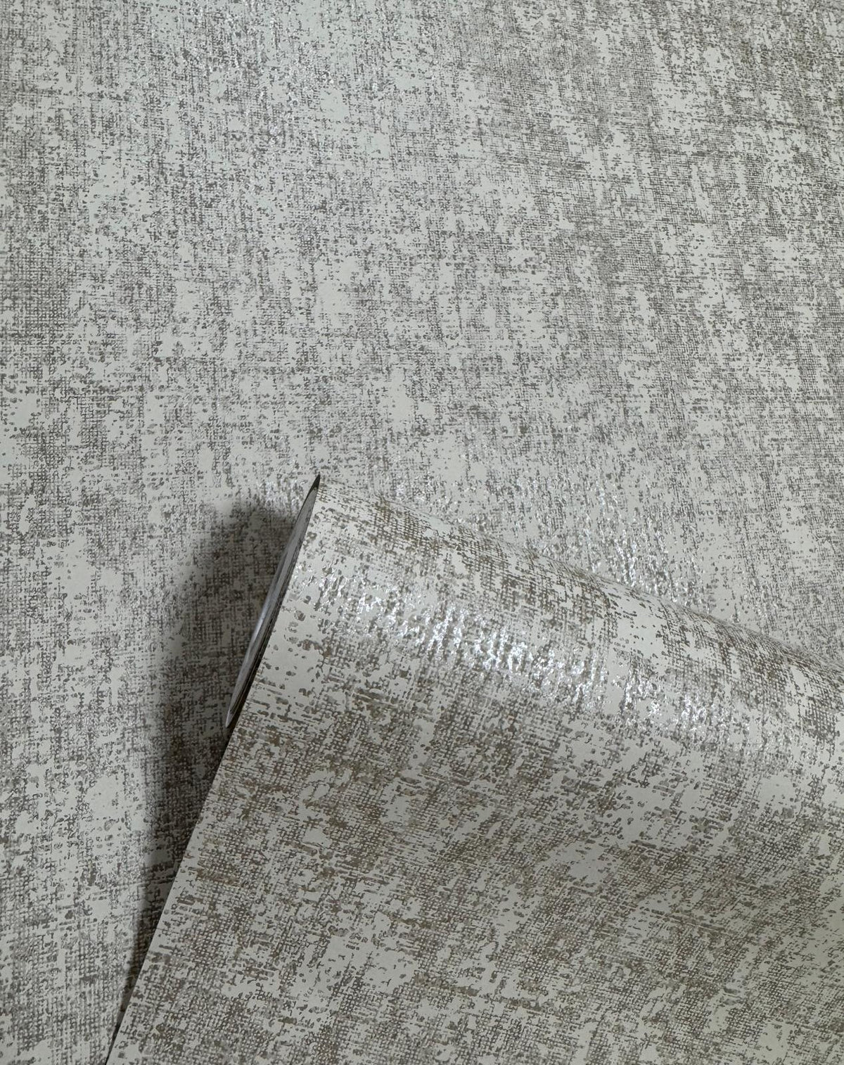 Mottled Specks Wallpaper in Beige color - pattern number NT98040 - by Galerie in the New Touch collection
