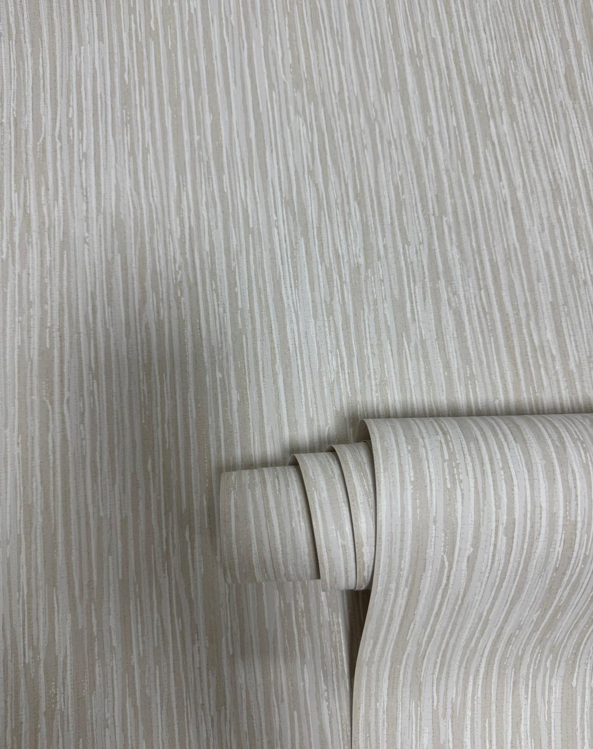Strand Wallpaper in Beige color - pattern number NT98051 - by Galerie in the New Touch collection